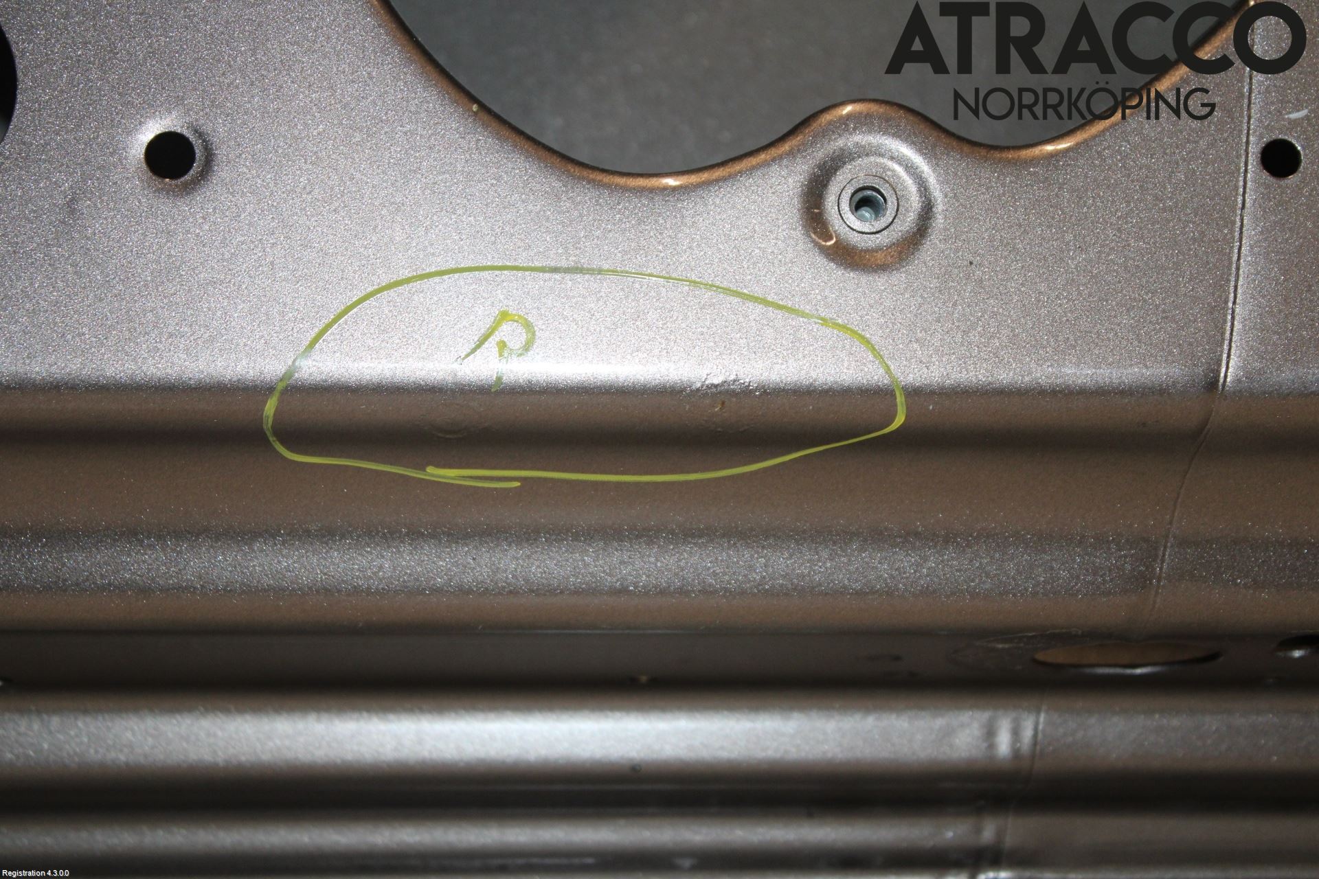 Ford FOCUS     04-07 Dörr 2D Vänster