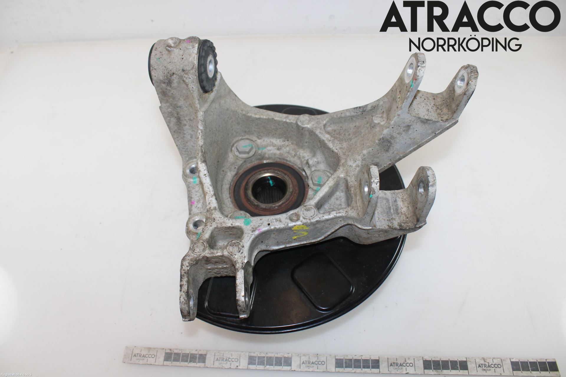 MG MARVEL R 22- Hjullagerhus-Spindel Hö B