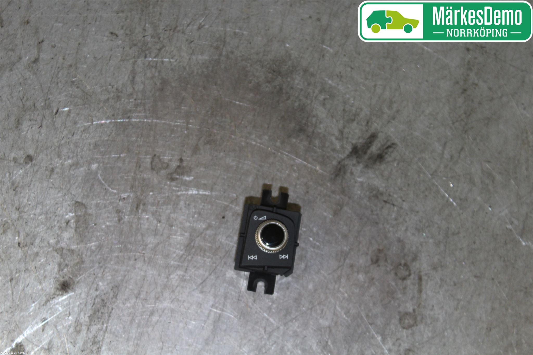 Audi A4/S4 B9 16-19 Strömställare Fader-Högtalare