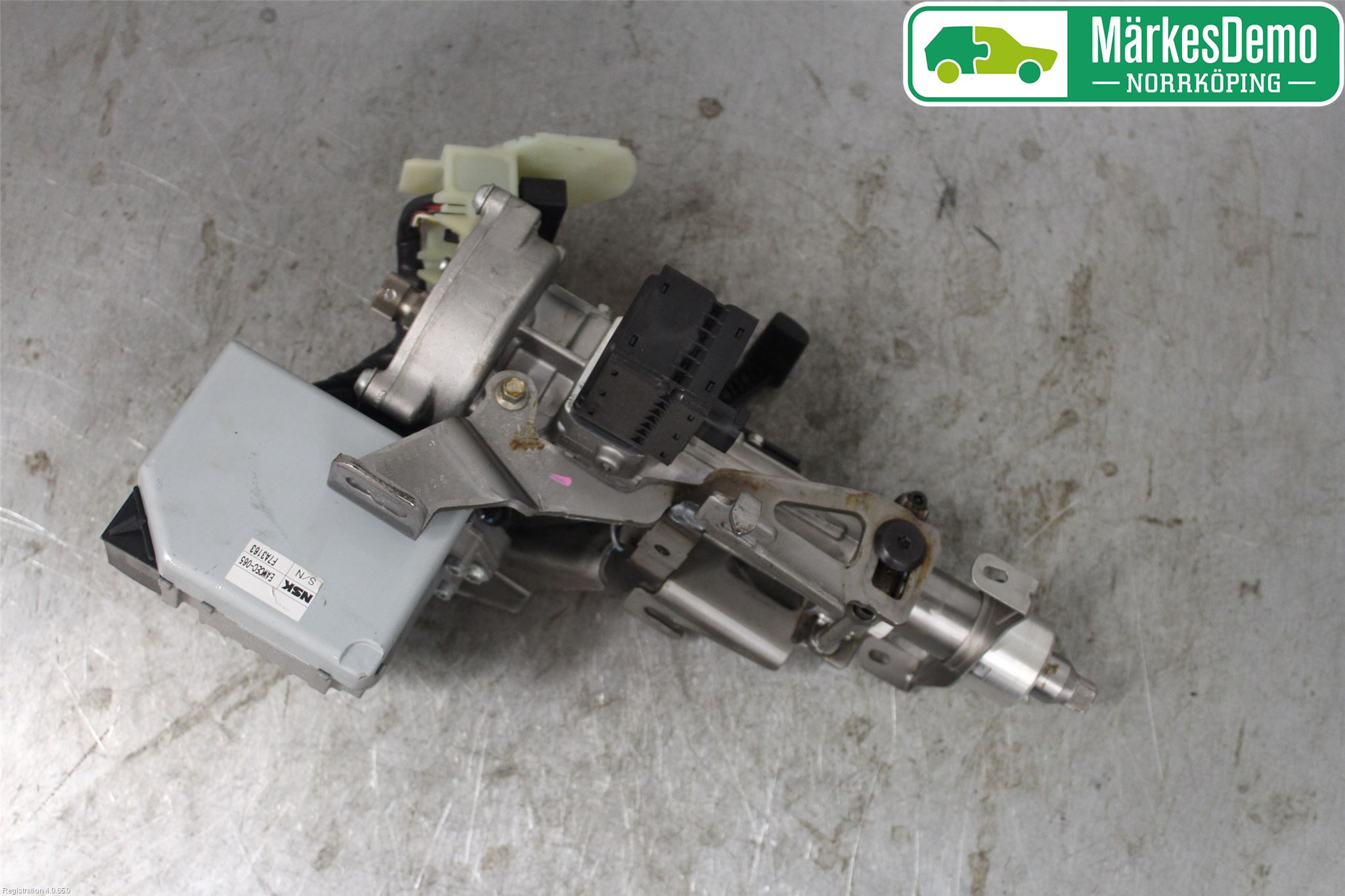 Renault ZOE/E-TECH 13- Rattaxelagg Med Inb Servo