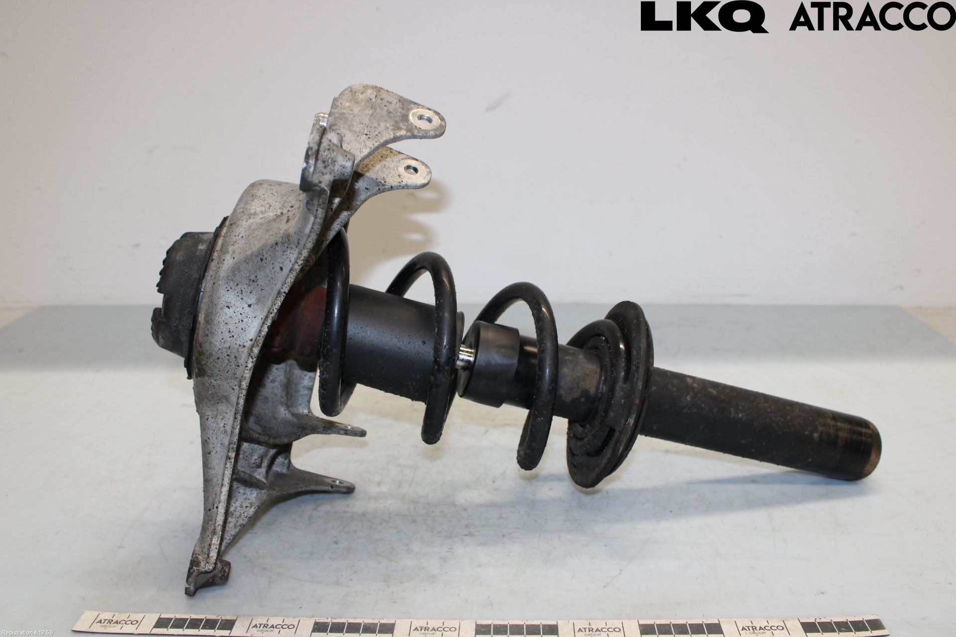 Audi A4 12-15 Fjäderben Fram Höger