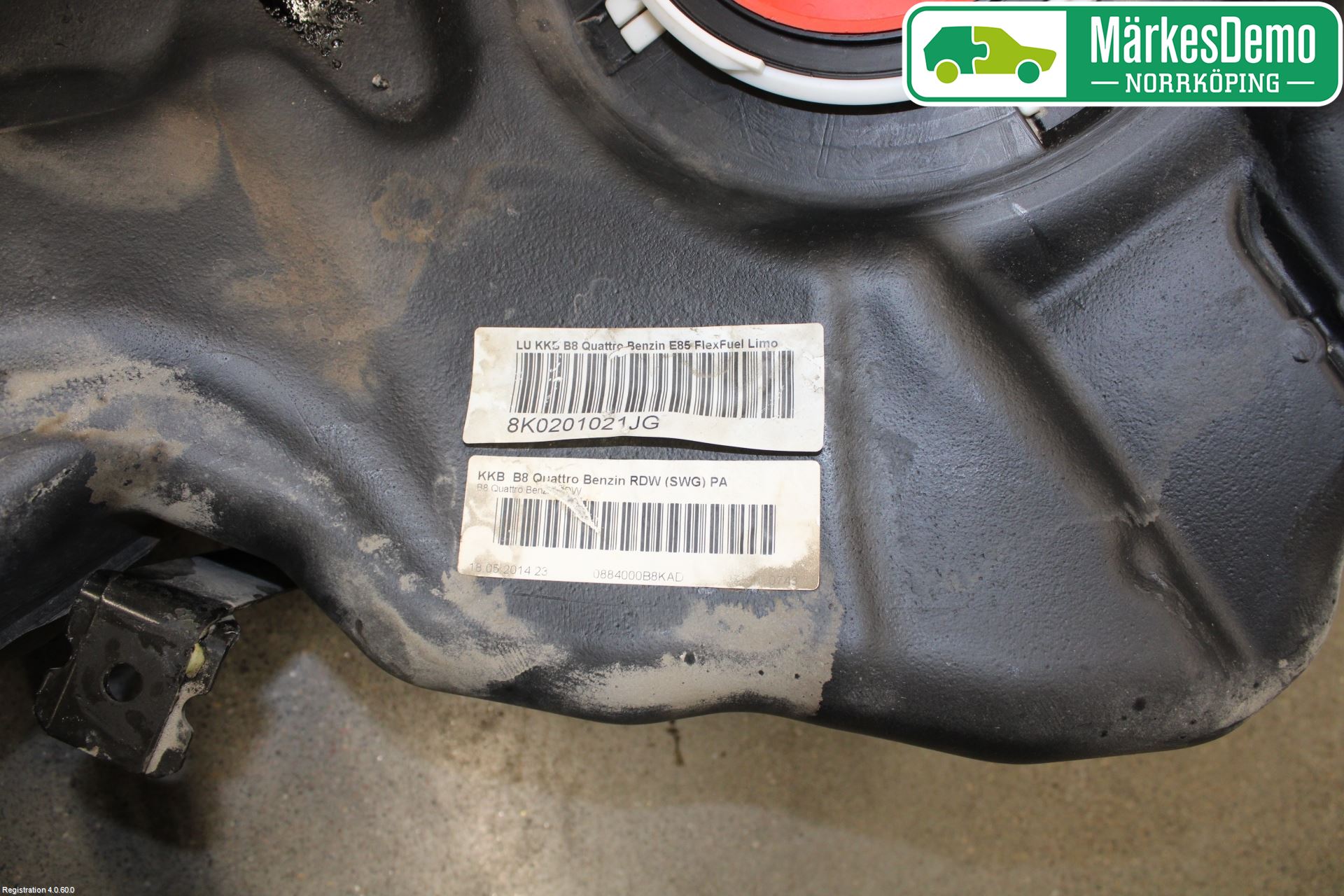 Audi A4 12-15 Bränsletank Insprutning