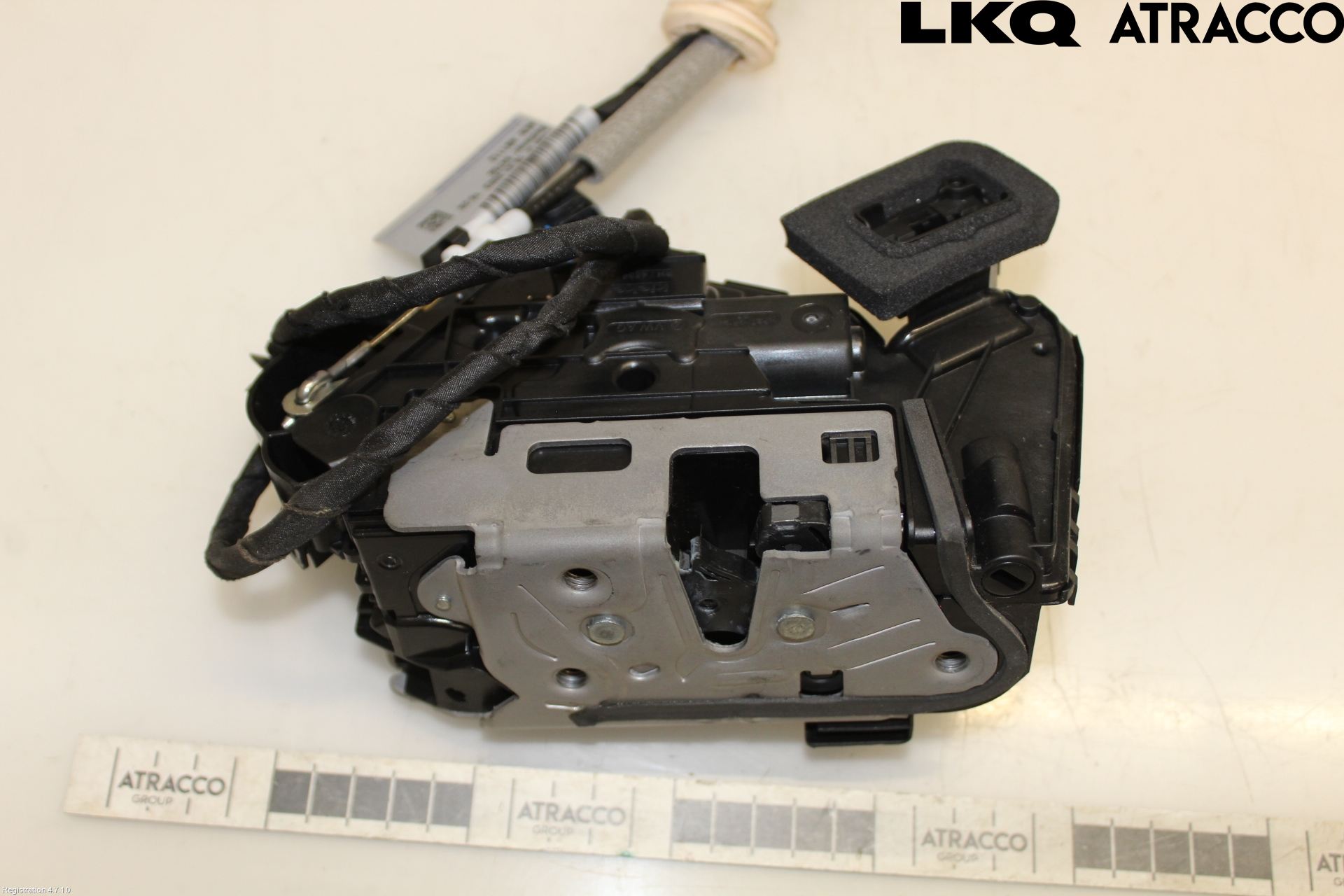 Audi Q4 E-TRON FZ 22- Låskista-Dörrlås