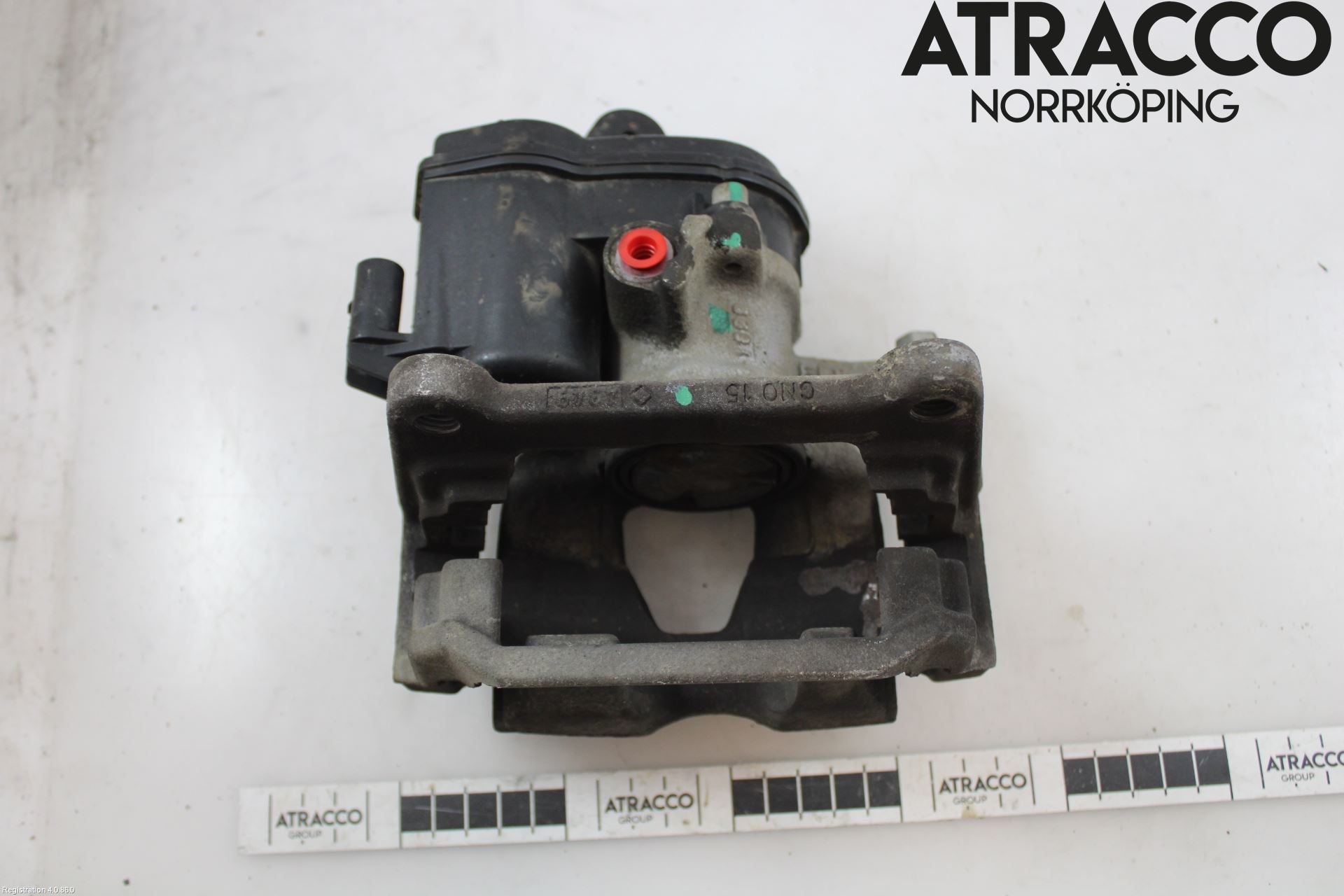 Audi A6 F2/C8 19- Bromsok Bak Vänster