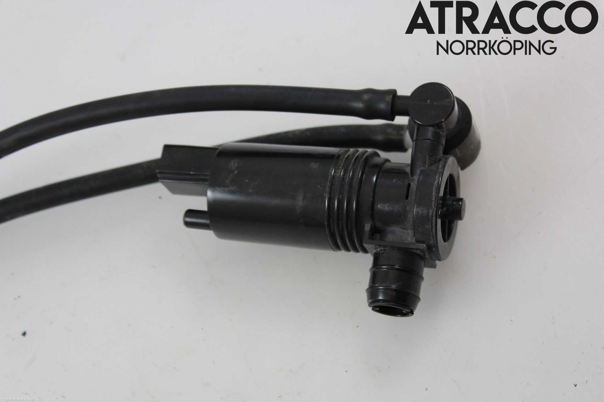 Jaguar I-PACE 18- Spolarpump Vindruta