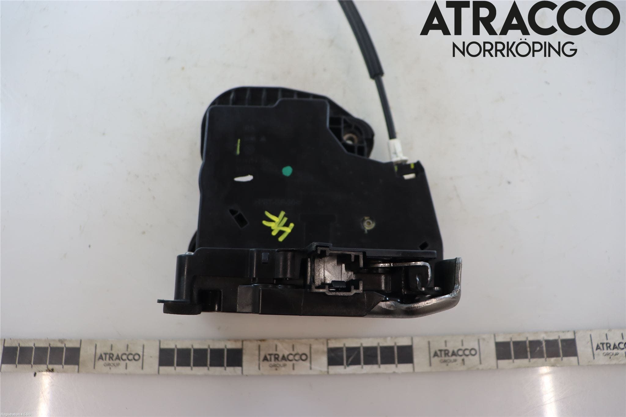 Chevrolet SUBURBAN Låskista-Dörrlås