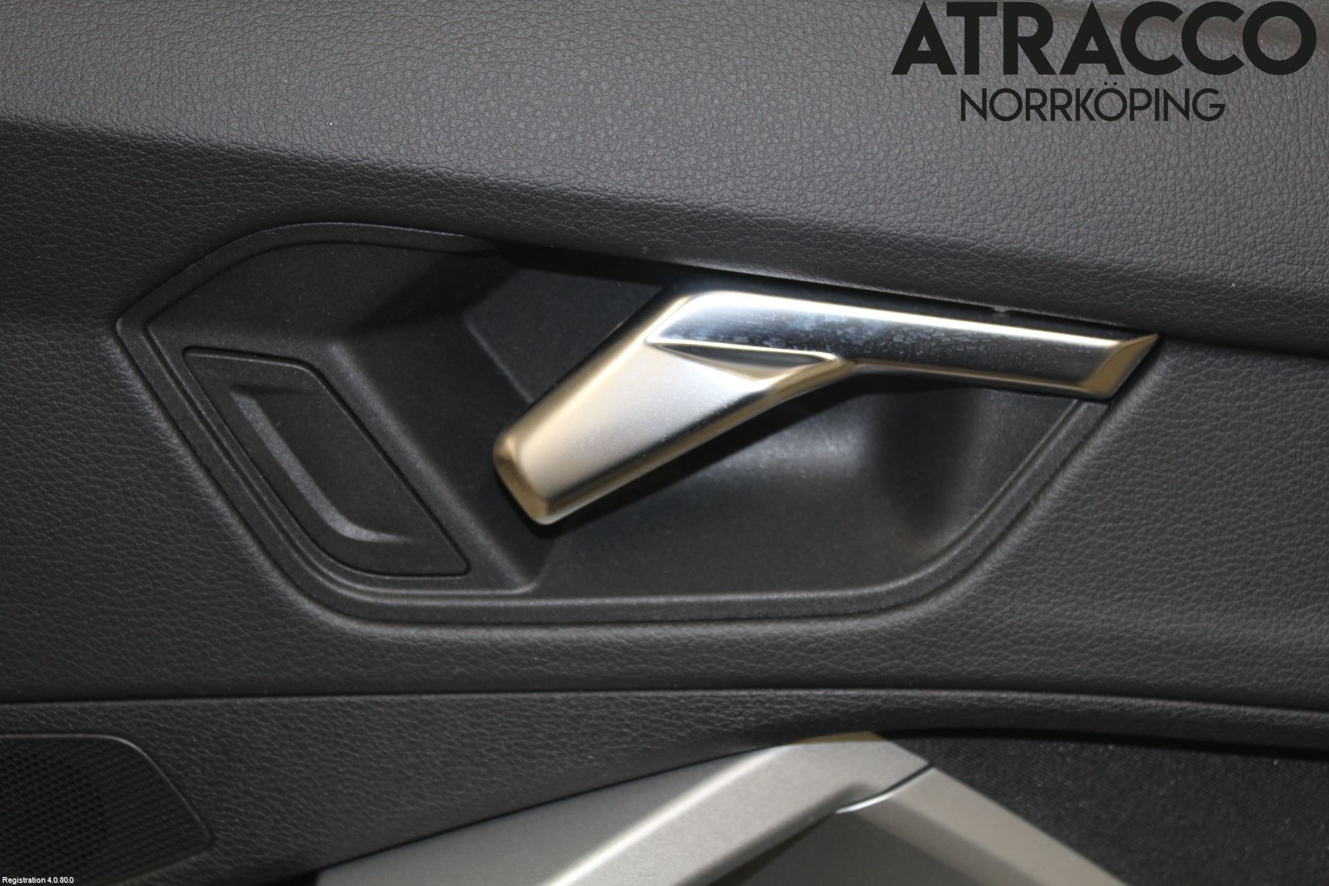 Audi Q3 F3 19- Dörrklädsel Hö
