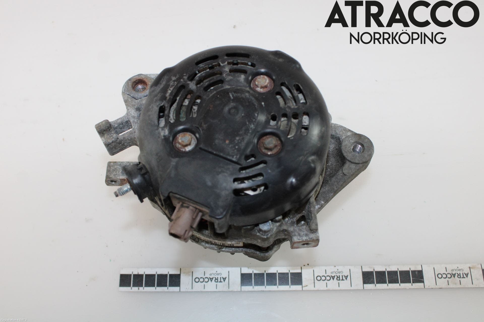 Toyota YARIS XP130 12-14 Generator