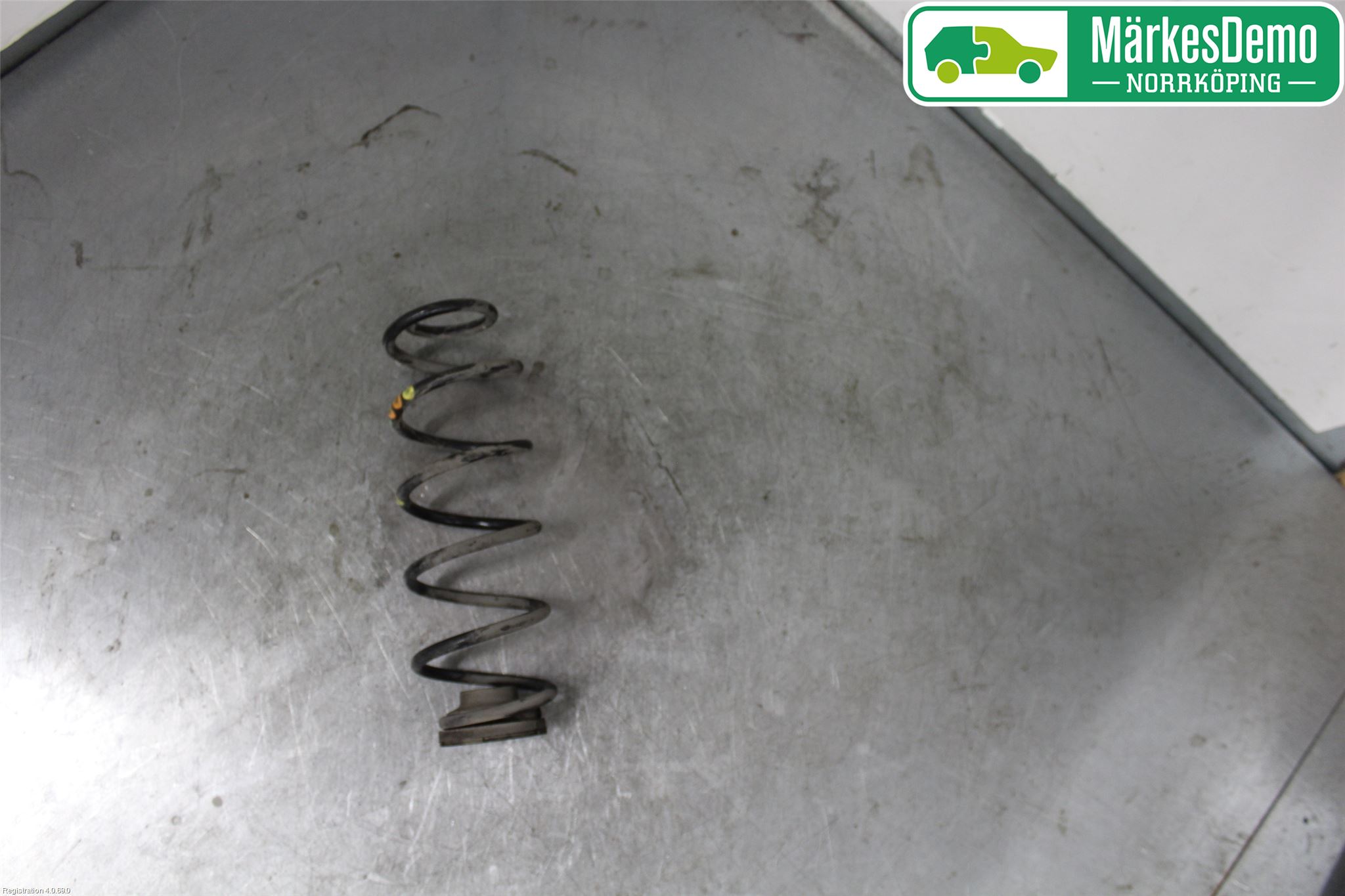 Volkswagen VW UP! / E-UP! Fjäder Bak