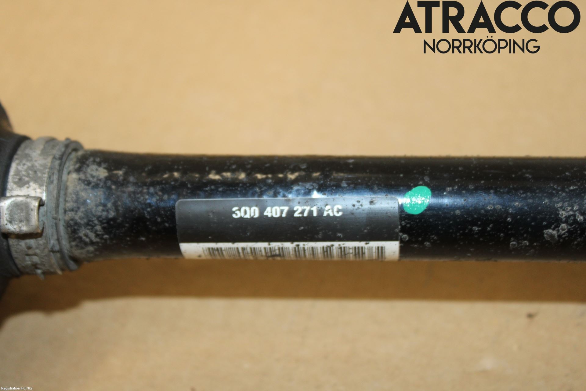 Volkswagen VW PASSAT 15-19 Drivaxel Fram Vänster