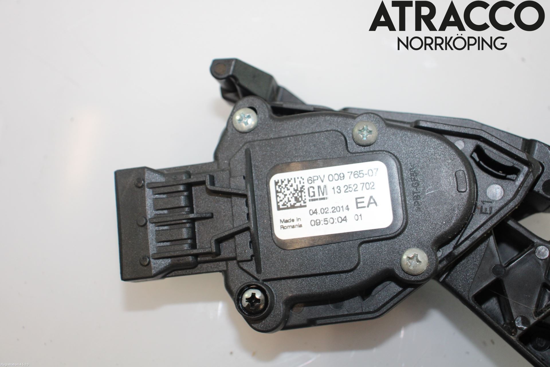 Opel ASTRA J 10-15 Gaspedal