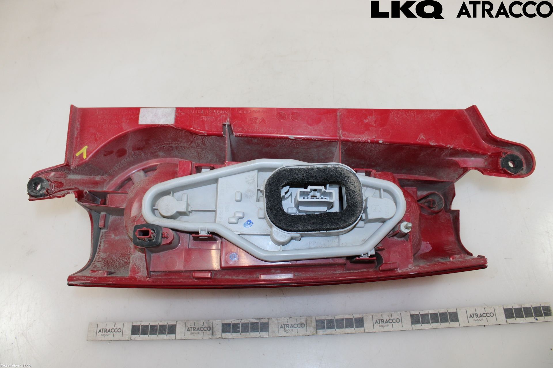 Peugeot PARTNER 08-15 Bakljus Vänster