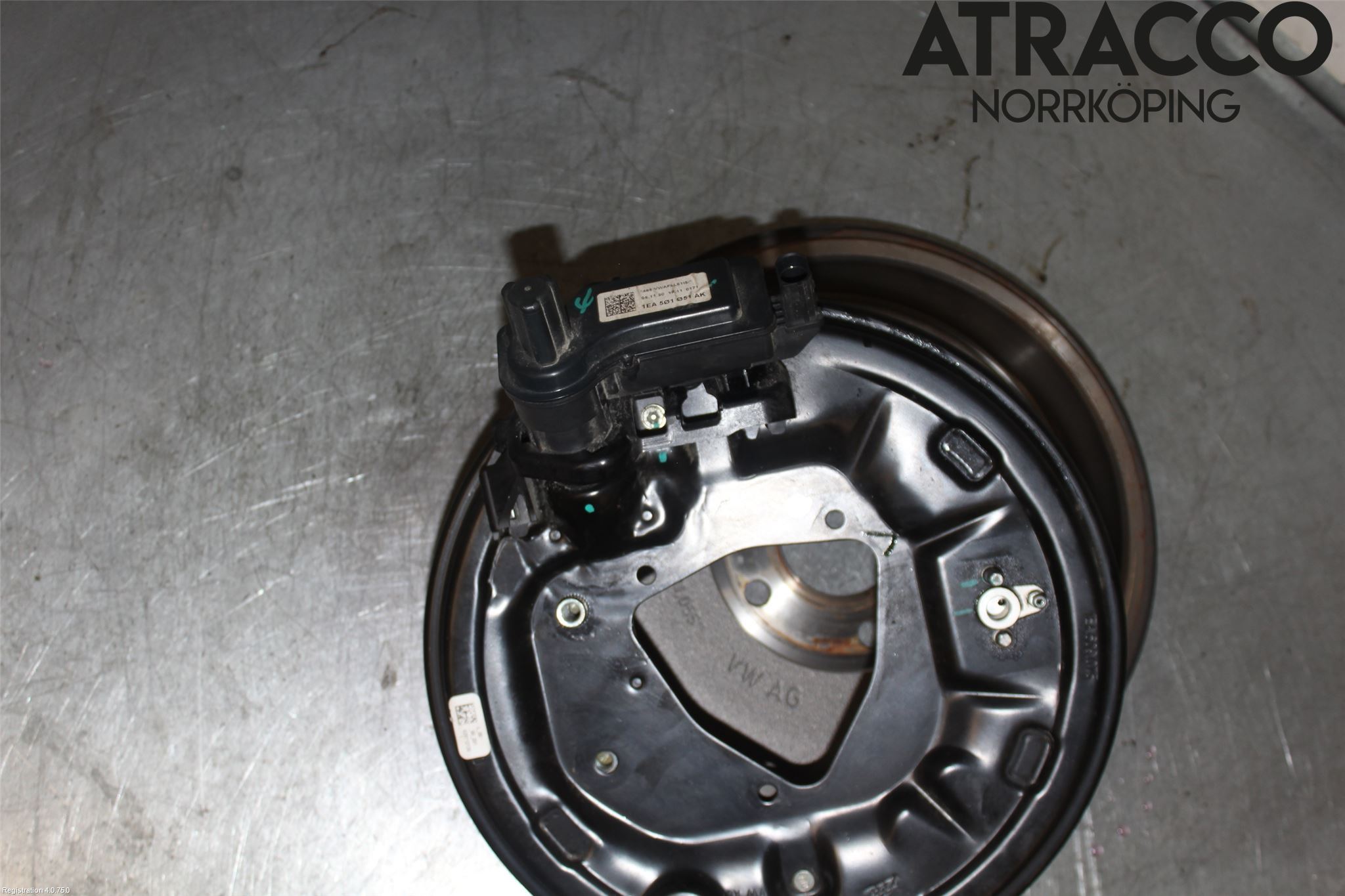 Volkswagen VW ID.3 21- Bromstrumma Bak