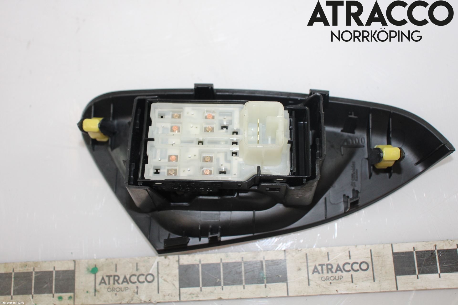 Toyota AYGO 15-21 Strömställare Elhiss