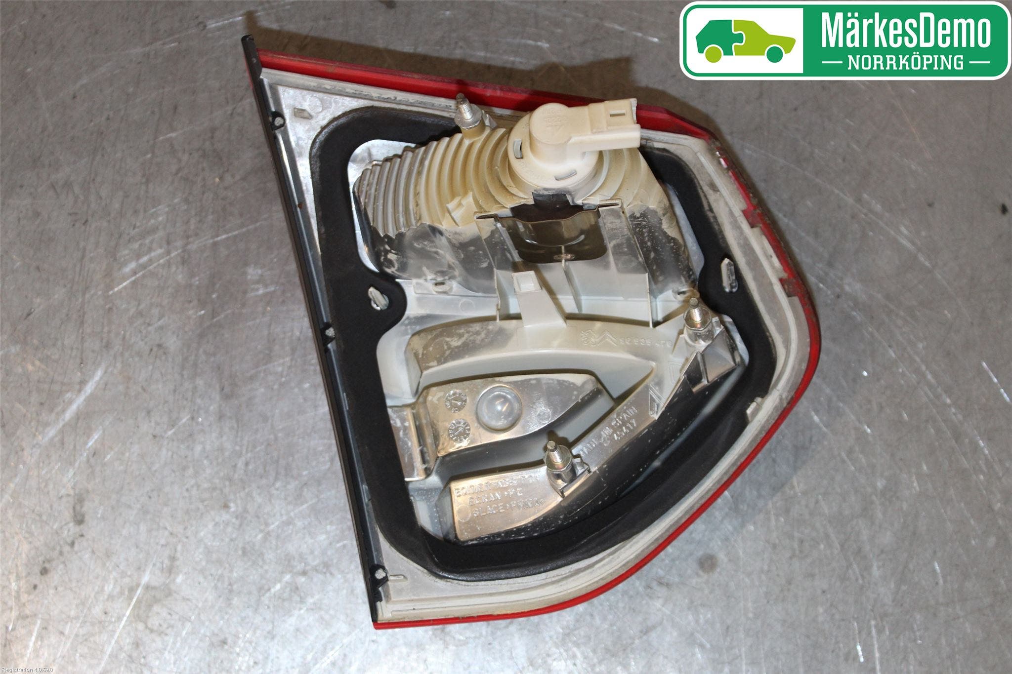 Citroen C4 PICASSO 06-13 Bakljus Lucka Hö