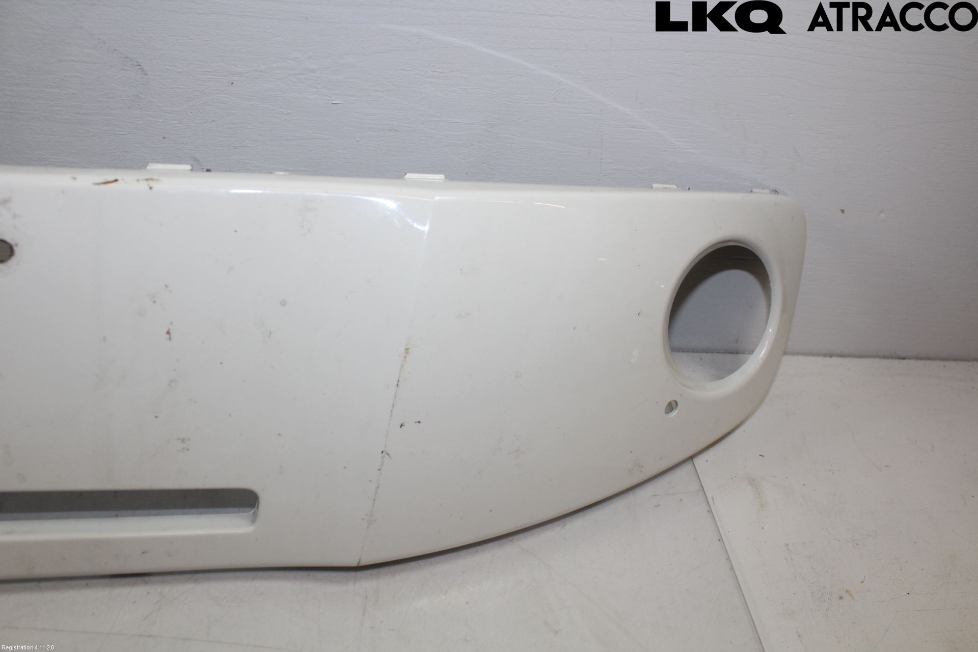 Volkswagen VW UP! / E-UP! Stötfångardel Fram Mitt