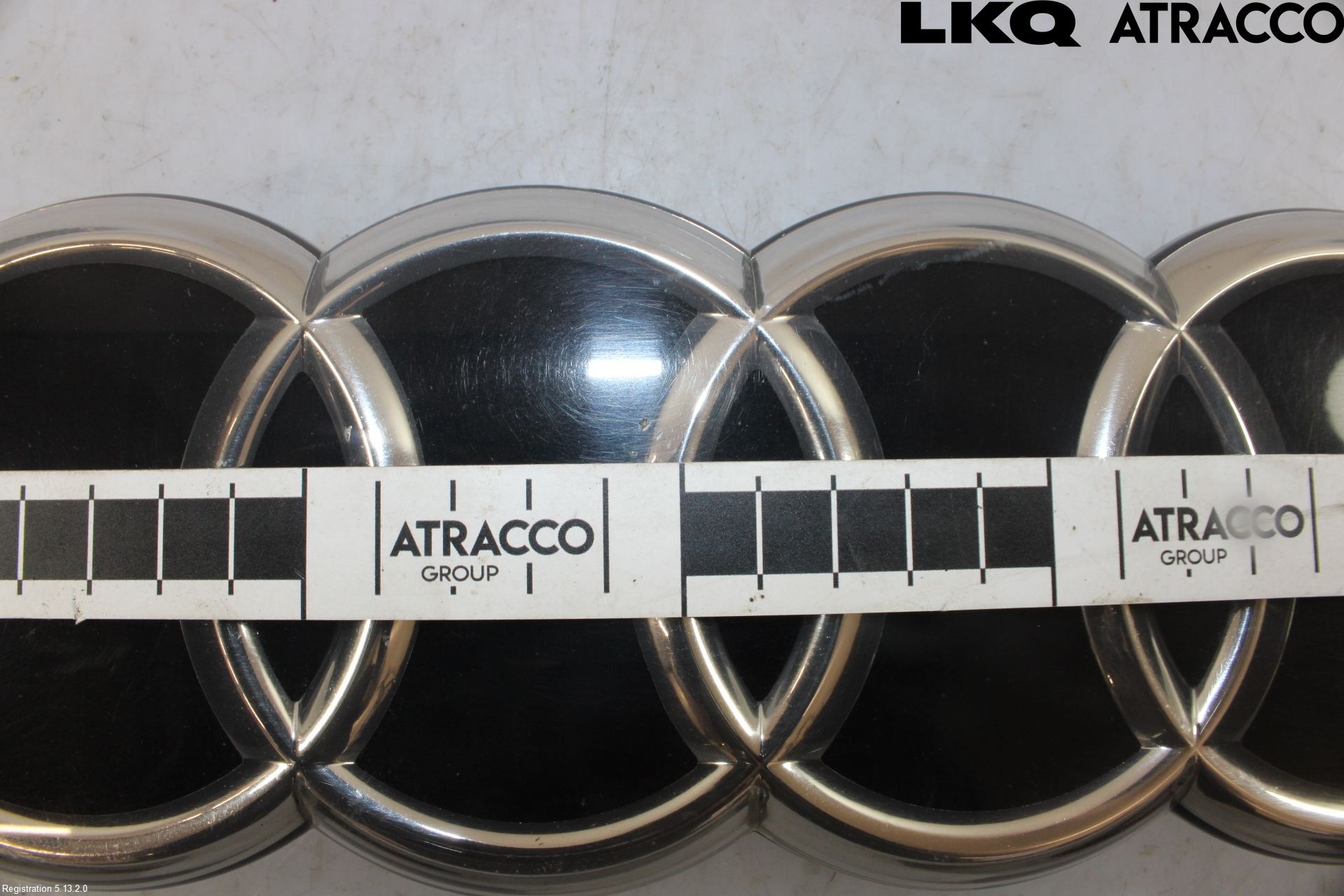 Audi Q4 E-TRON FZ 22- Emblem