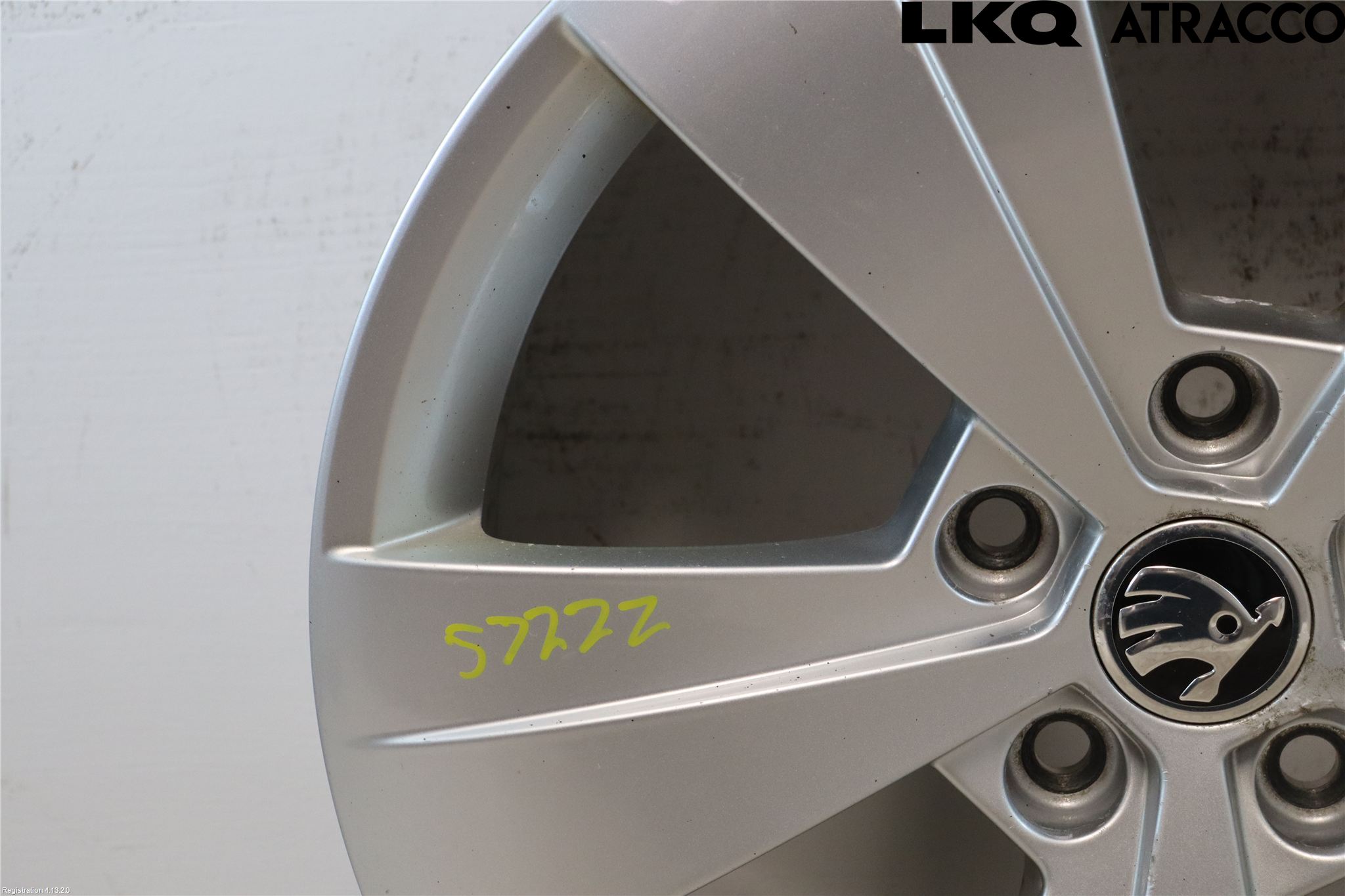 Skoda SUPERB 16-24 Fälg Aluminium