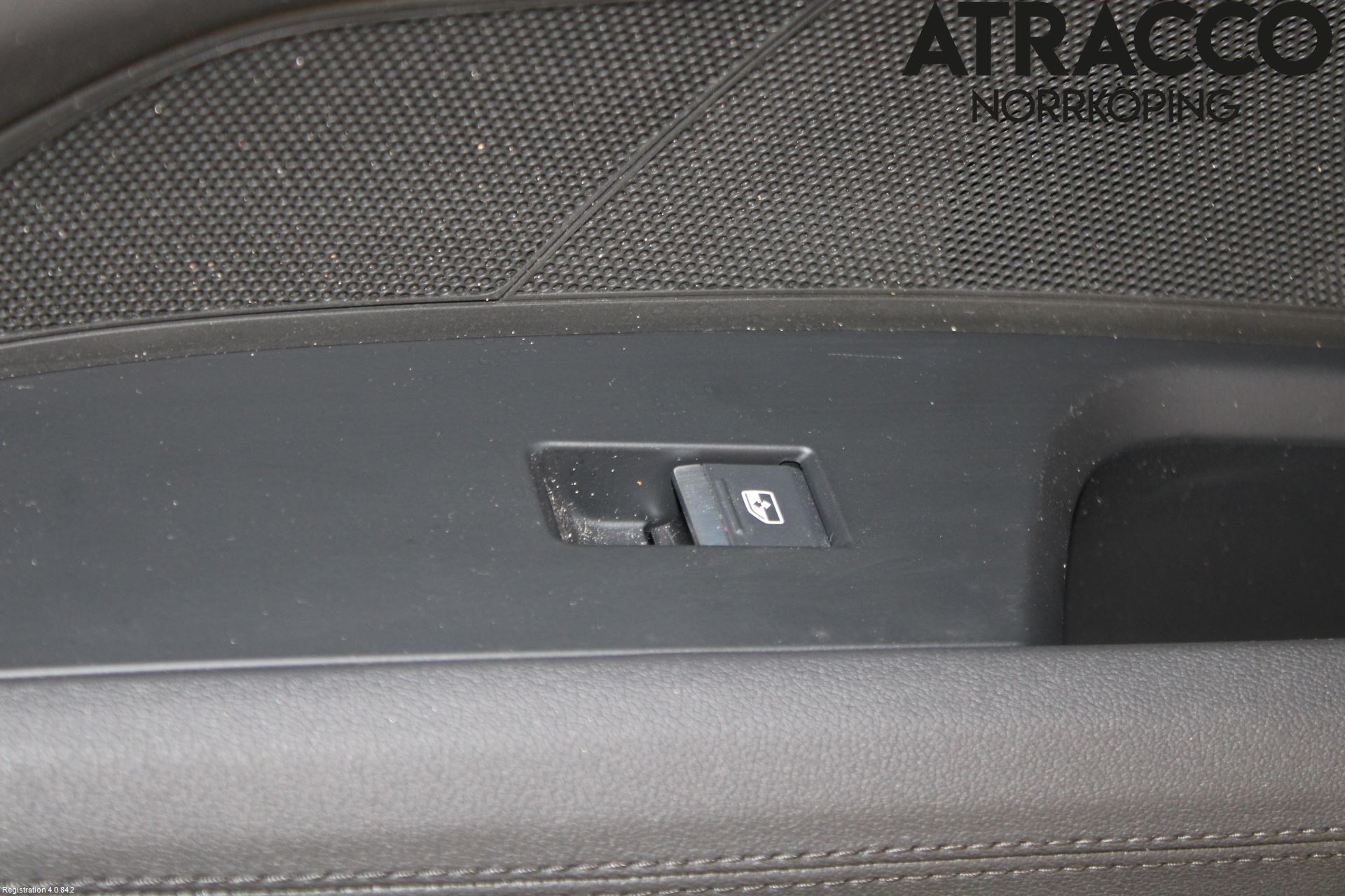 Audi E-TRON GT FW 21- Dörrklädsel Hö