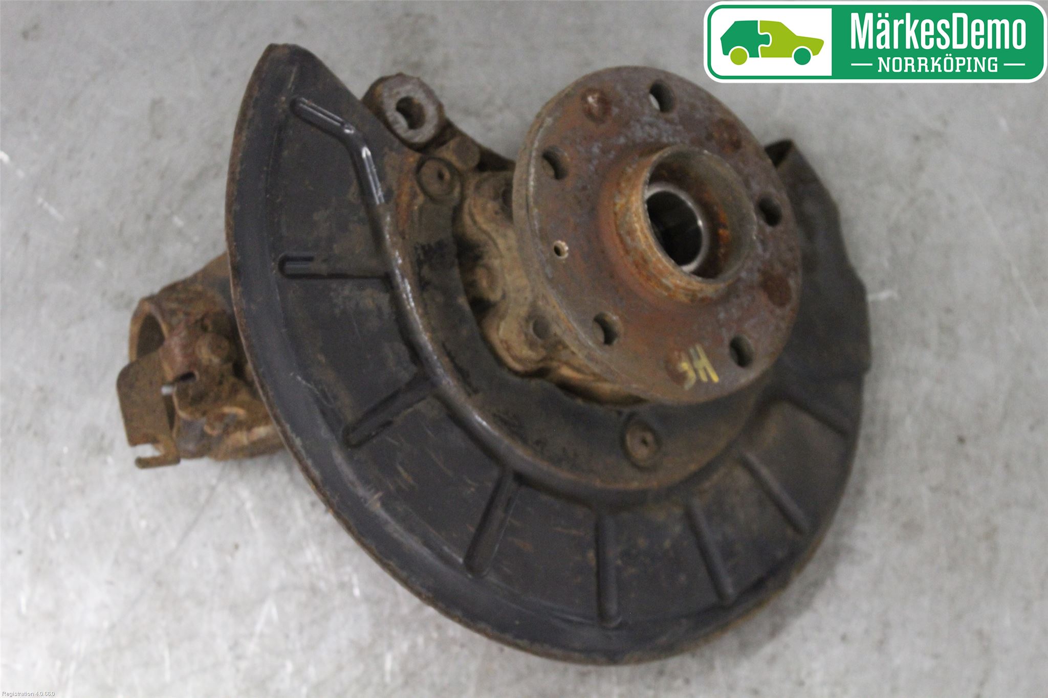 Volkswagen VW GOLF VI 09-13 Styrspindel Lagerhus Hö