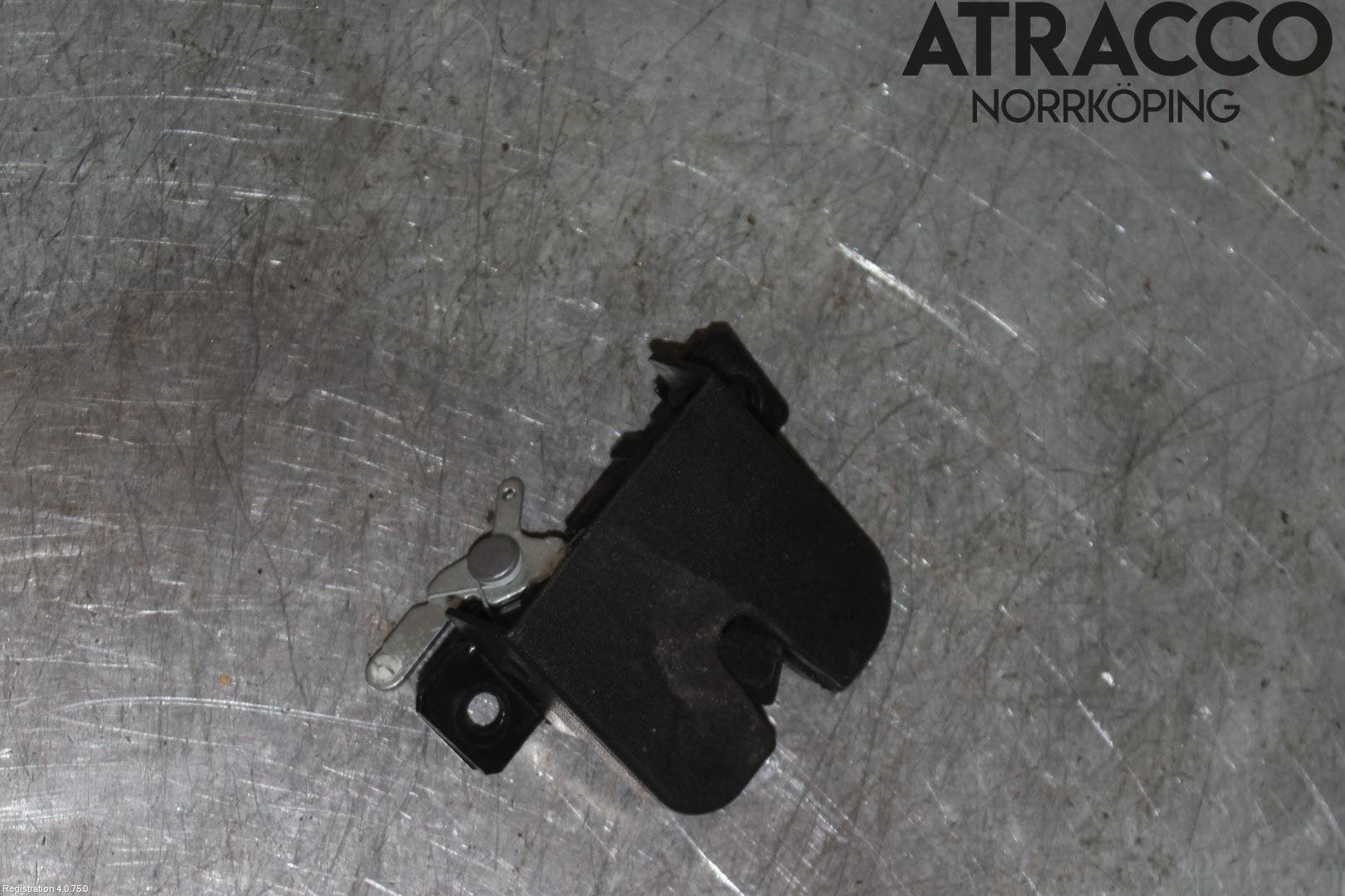 Volkswagen VW CADDY 11-15 Låskista Baklucka