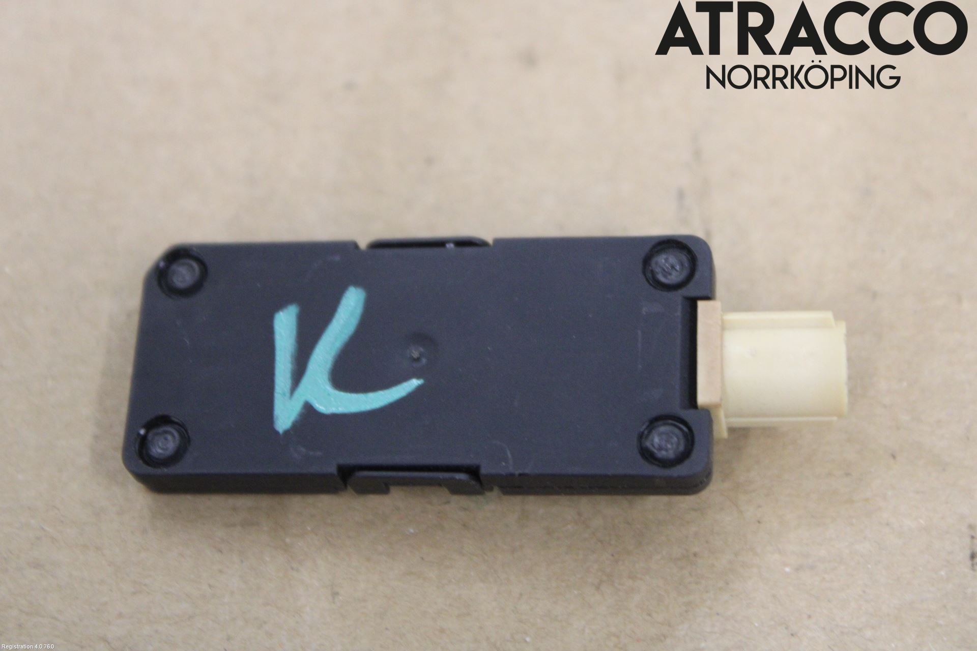 Audi A6 F2/C8 19- Antenn