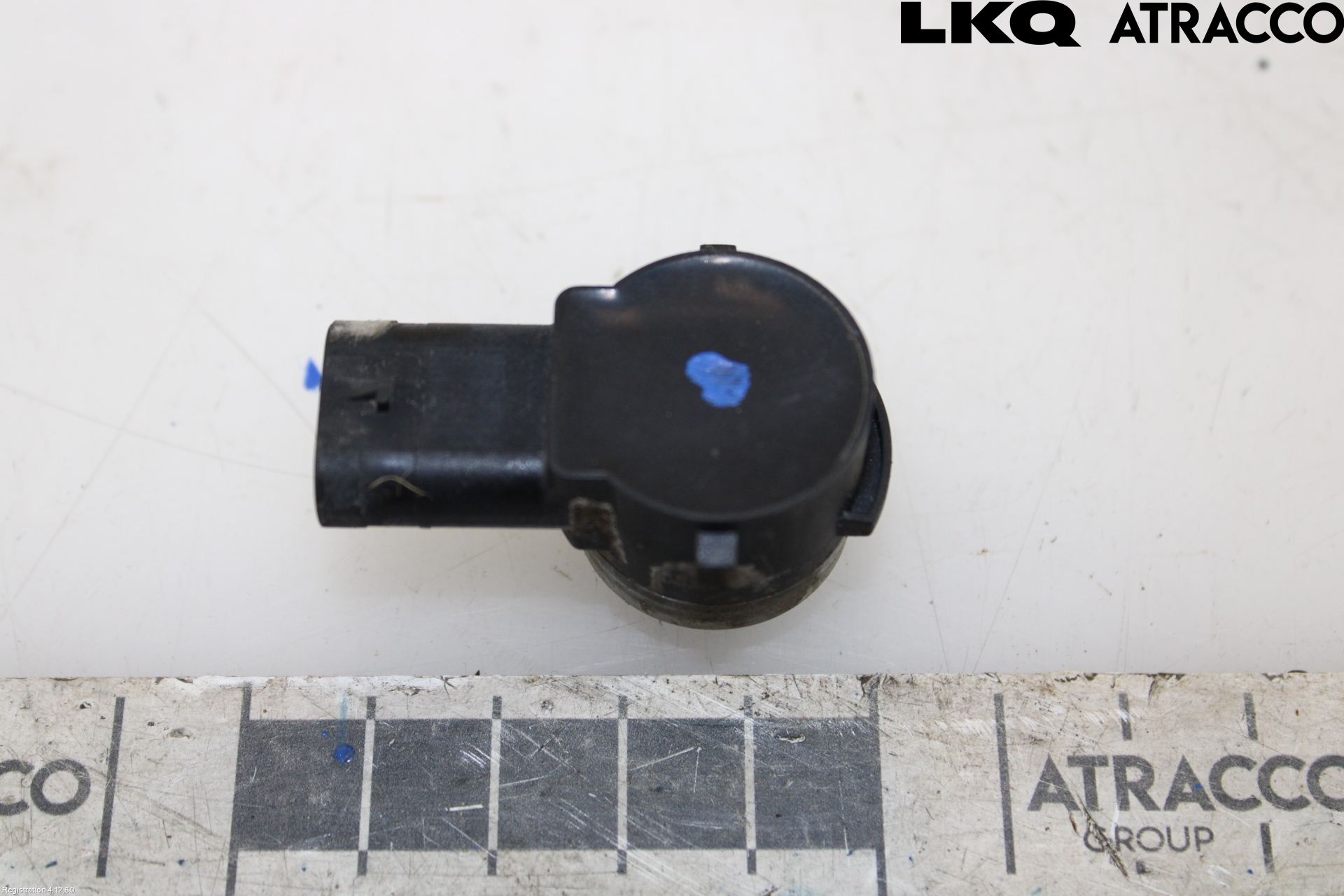 Jaguar E-PACE 17- Parkeringshjälp Frontsensor