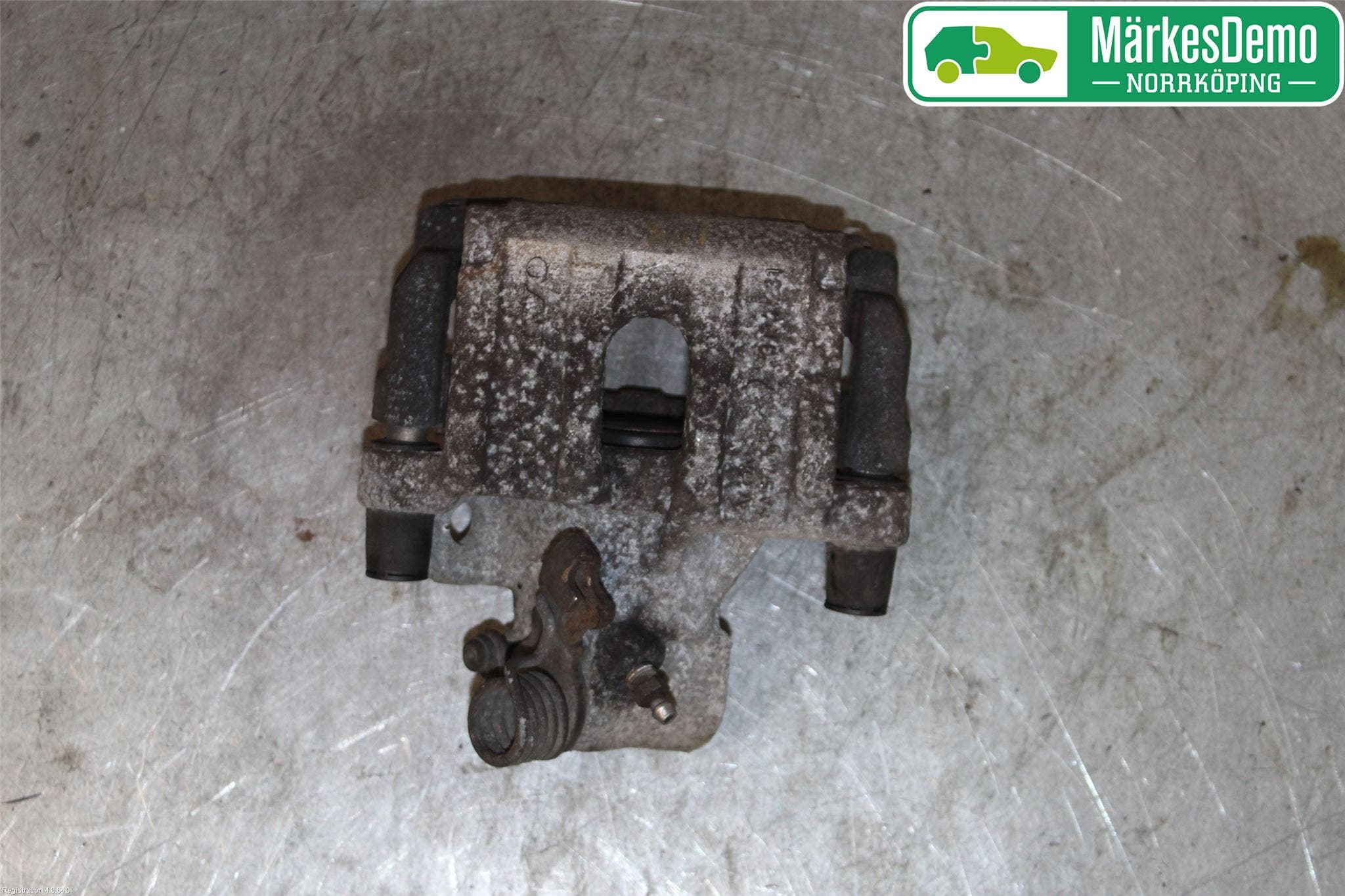 Volvo V40 12-19 Bromsok Bak Höger