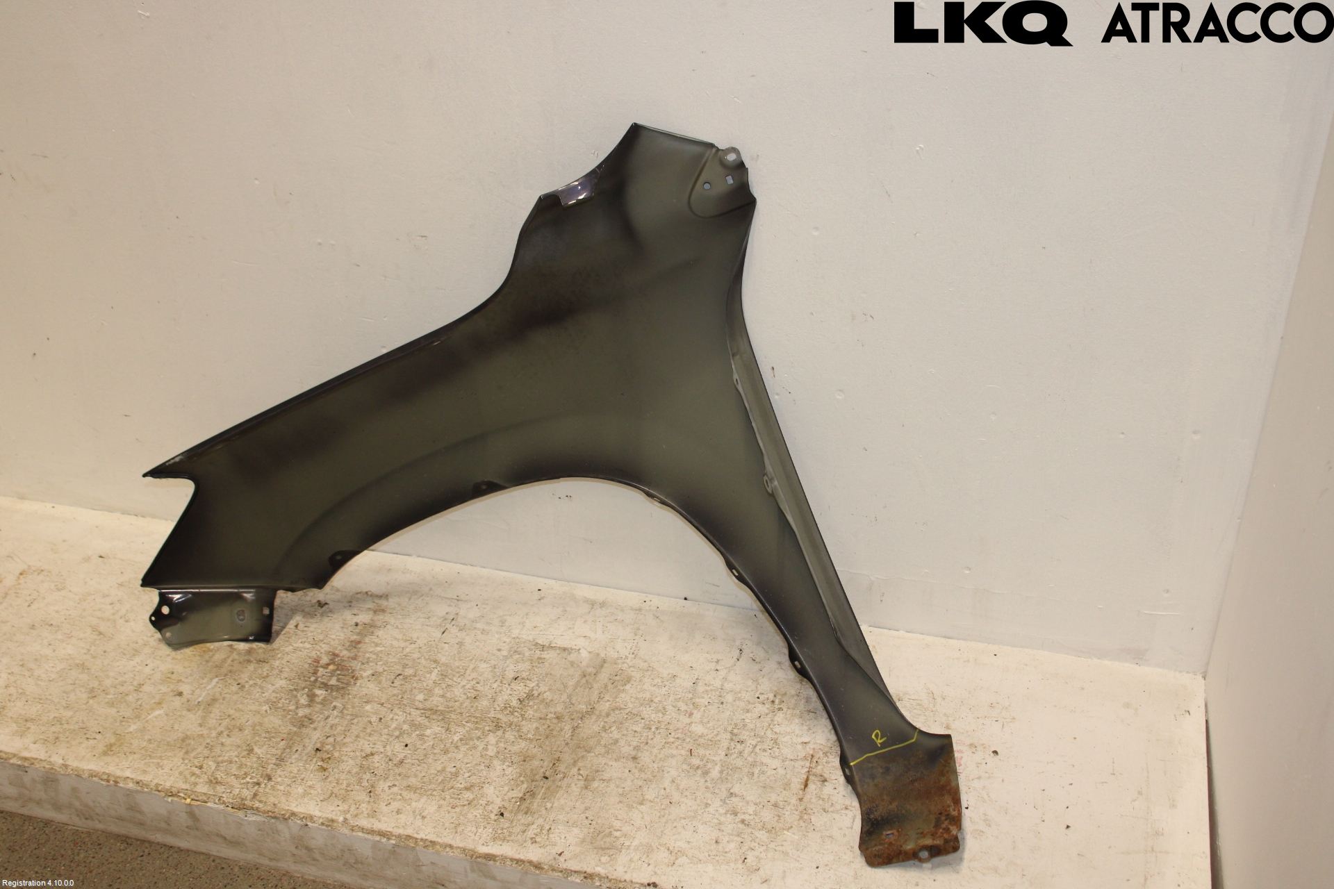 Toyota RAV 4 06-12 Skärm Fram Höger