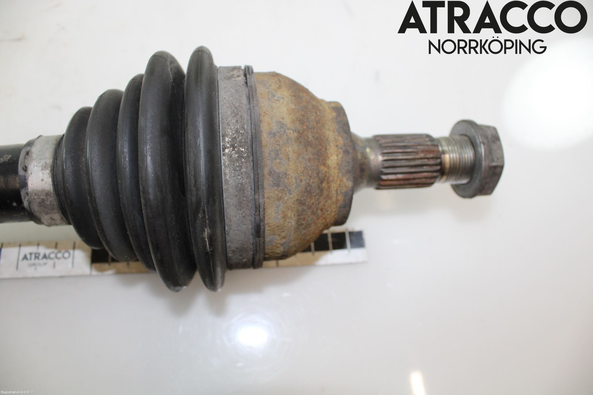 Peugeot PARTNER 16-18 Drivaxel Fram Vänster