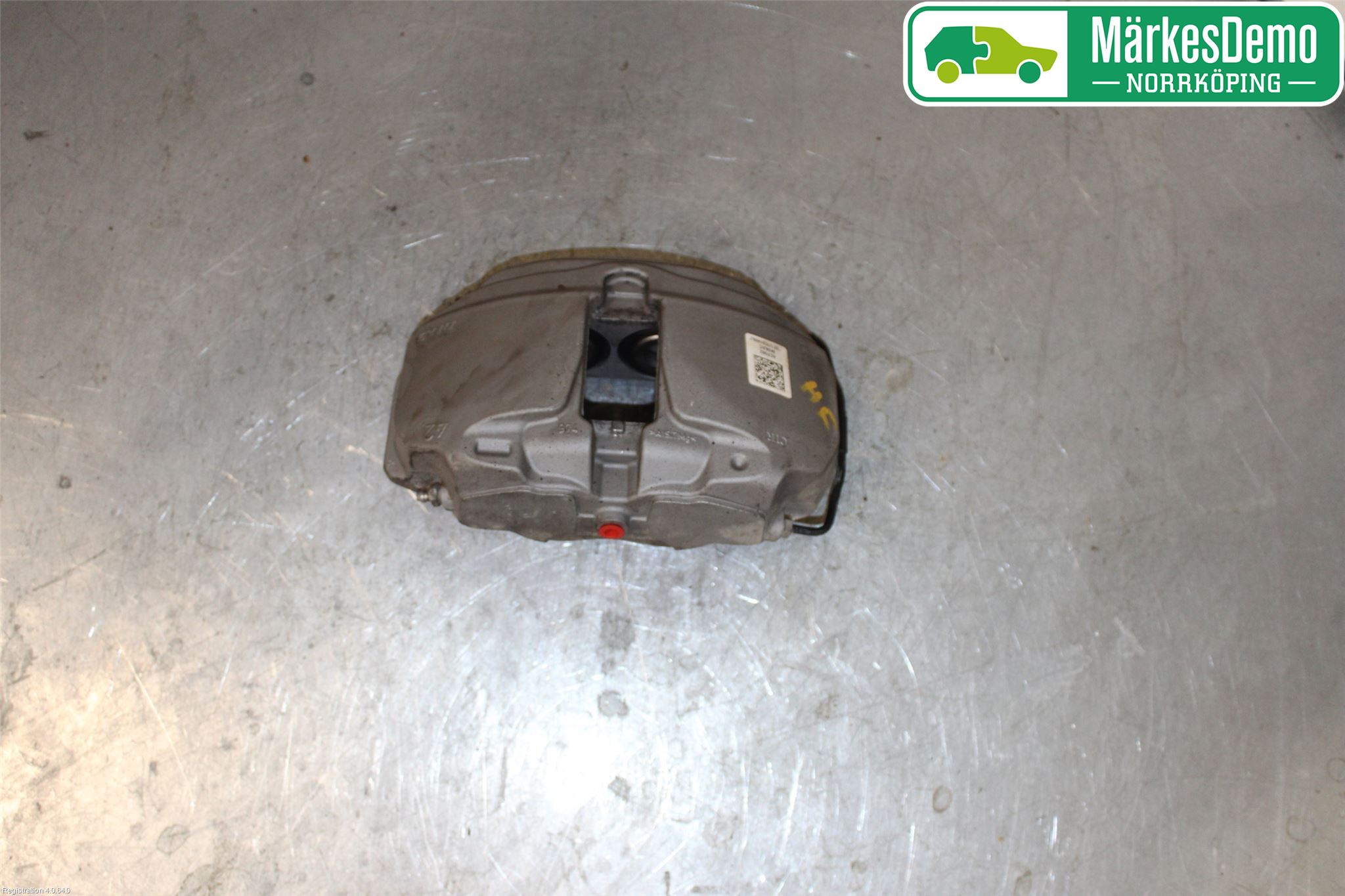 Audi A6 F2/C8 19- Bromsok Fram Höger