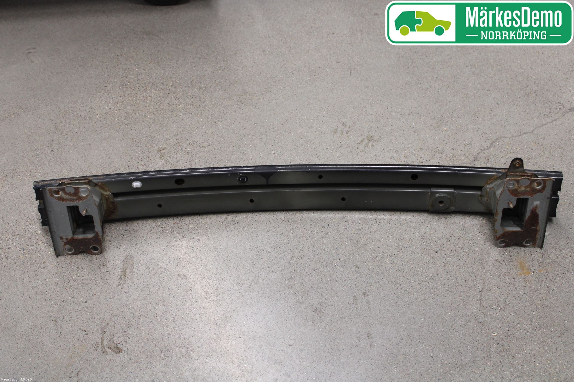 Toyota iQ Stötfångarbalk Fram