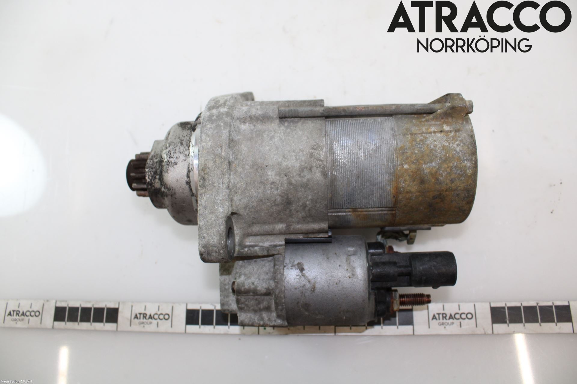 Volkswagen VW CADDY      04-10 Startmotor Diesel