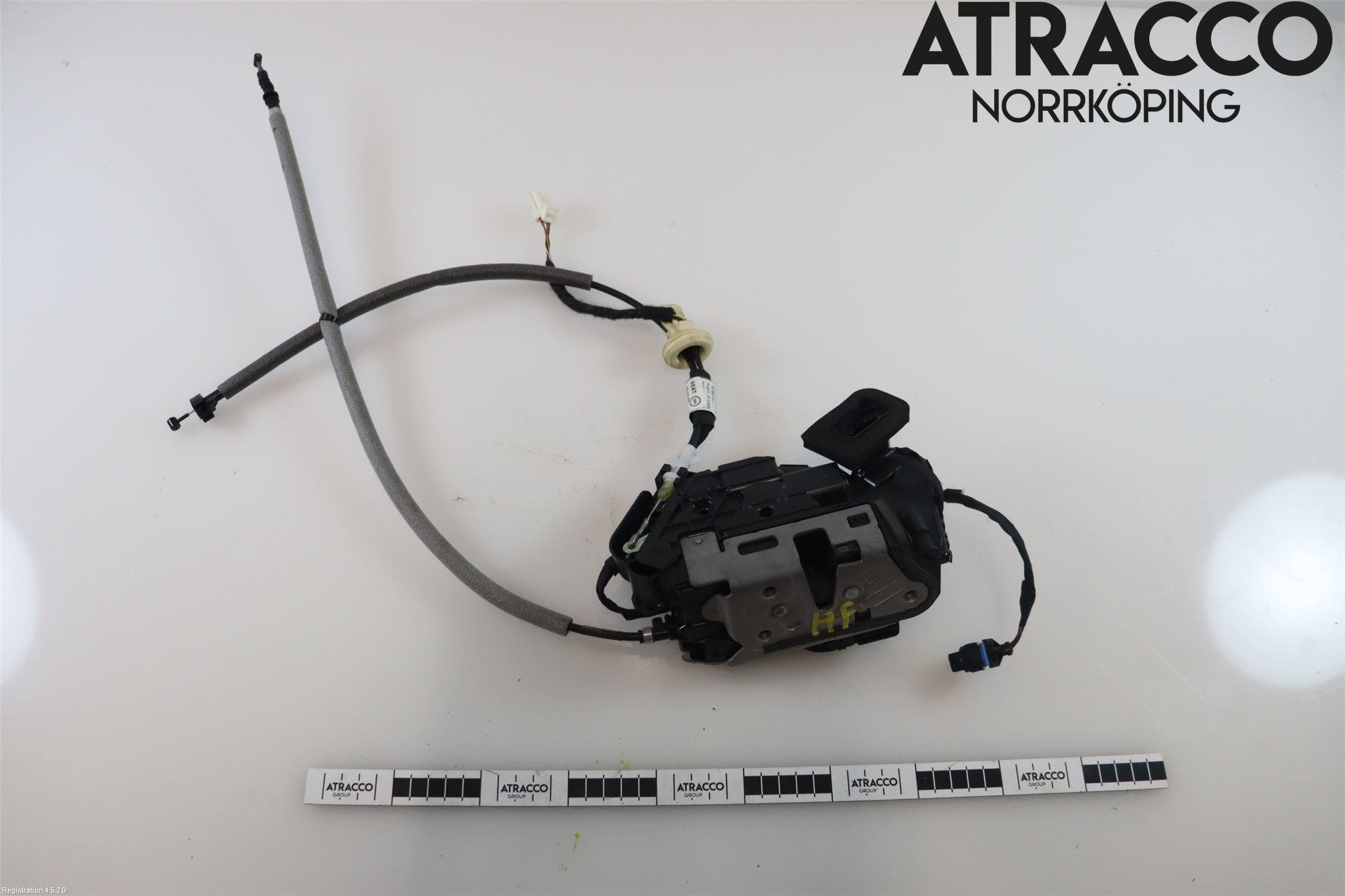 CUPRA BORN 22- Låskista-Dörrlås