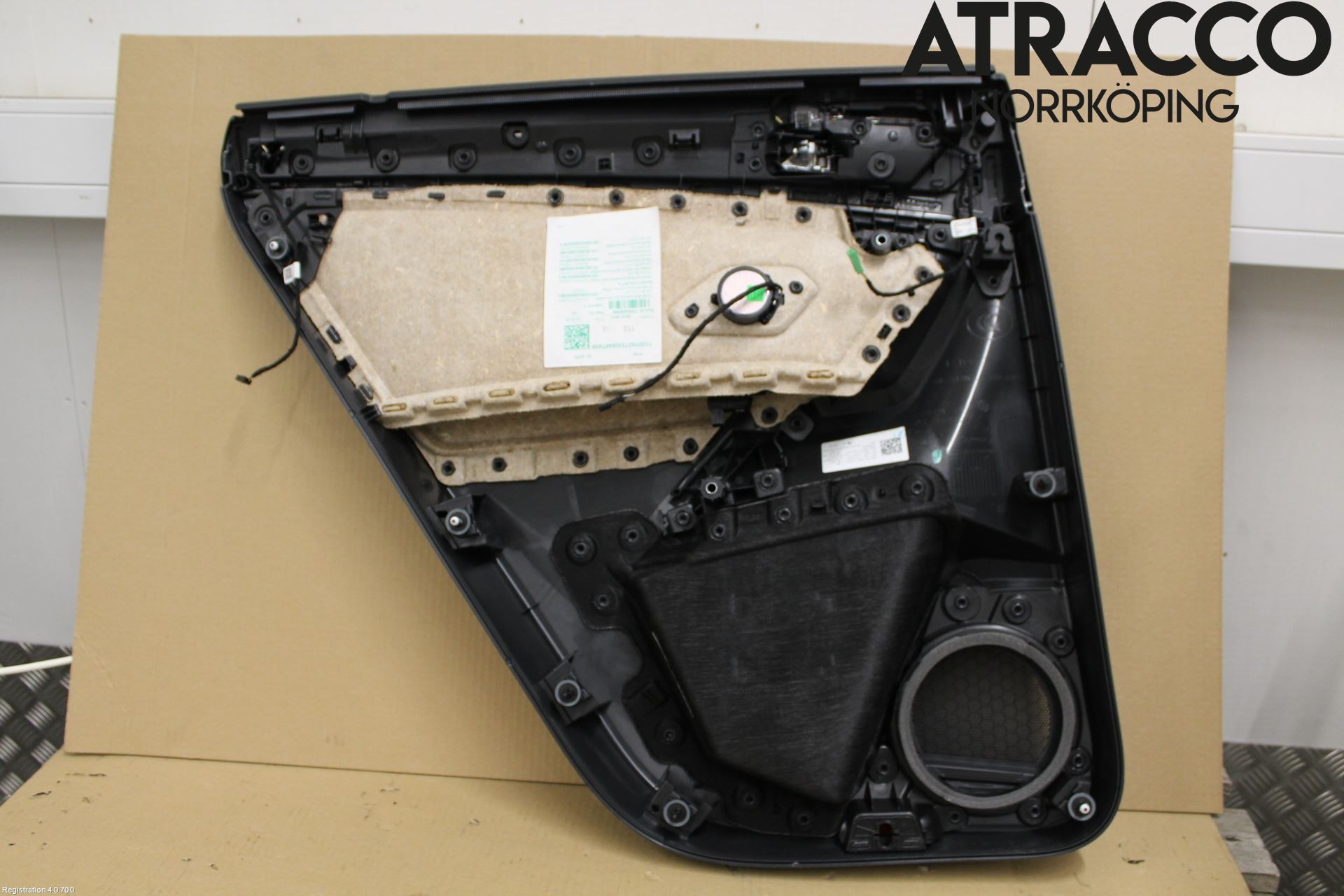 Volkswagen VW TIGUAN 16-24 Dörrklädsel Hö