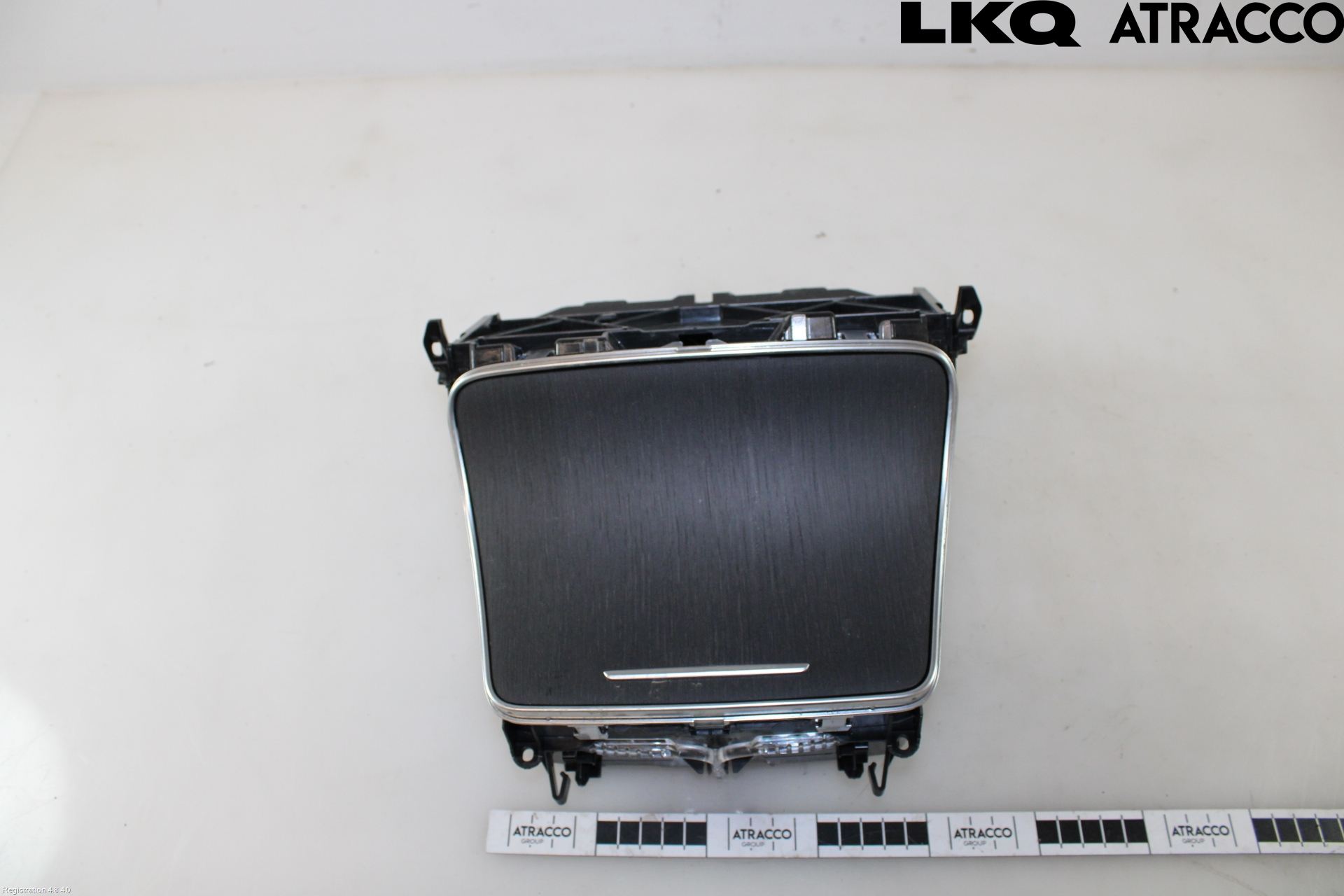 Mercedes-Benz MB GLC-KLASS (X253/C253) 15-22 Instrumentkonsoll Mitt