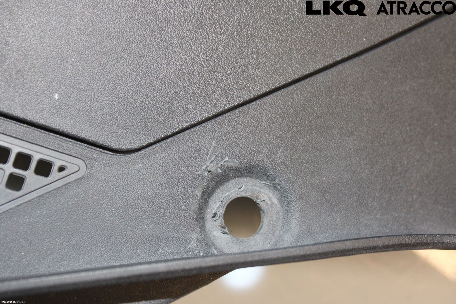 Jaguar F-PACE Torpedplåt-Torpedplast