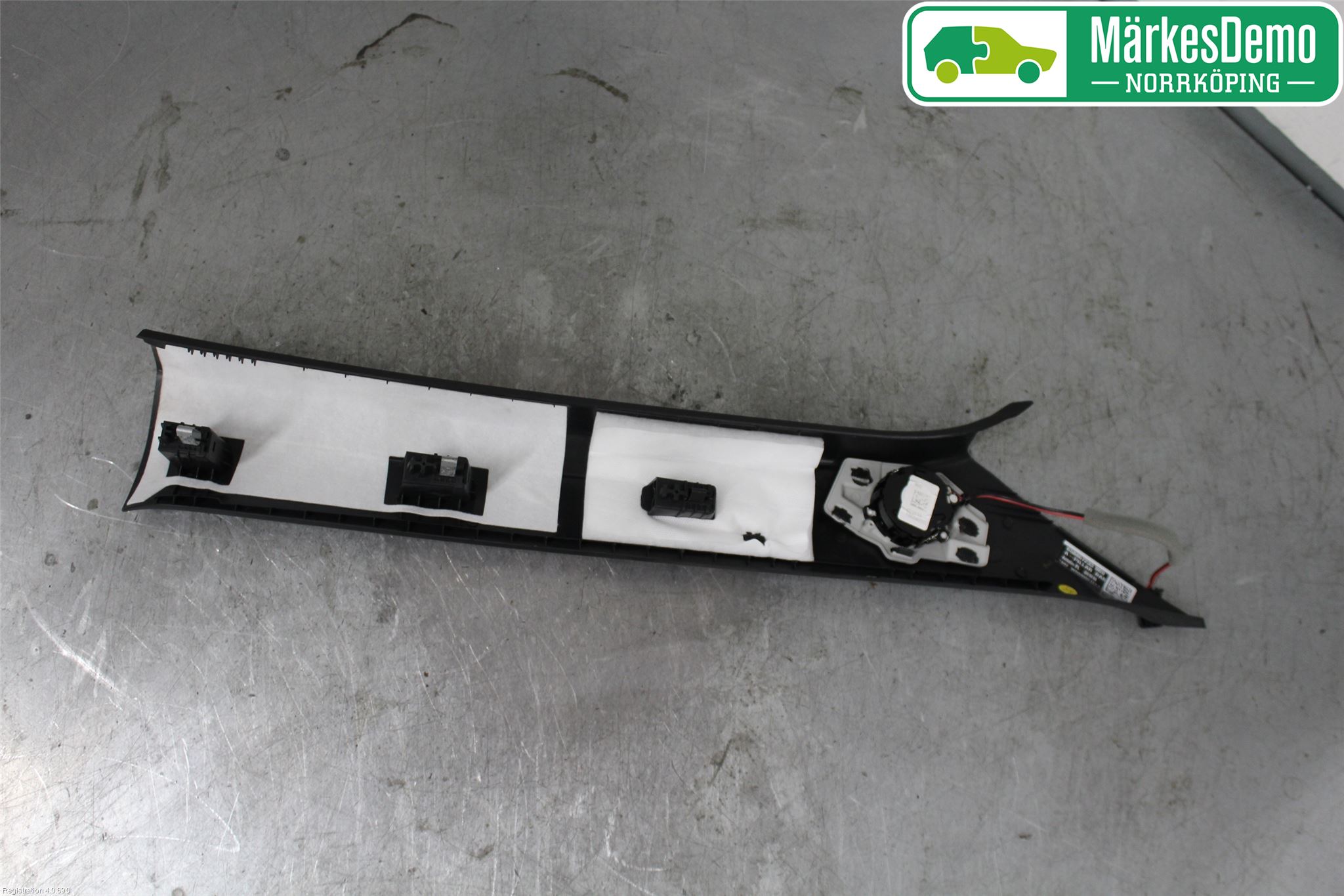 Skoda KAMIQ 20- Inr Plastd A-B-C Stolpe
