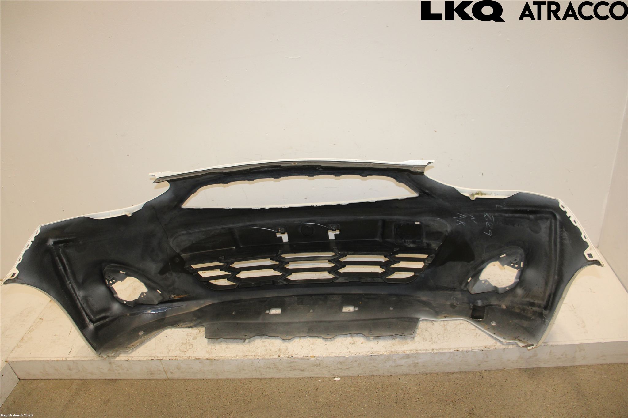 Nissan MICRA 11-16 Stötfångarbeklädnad Fram