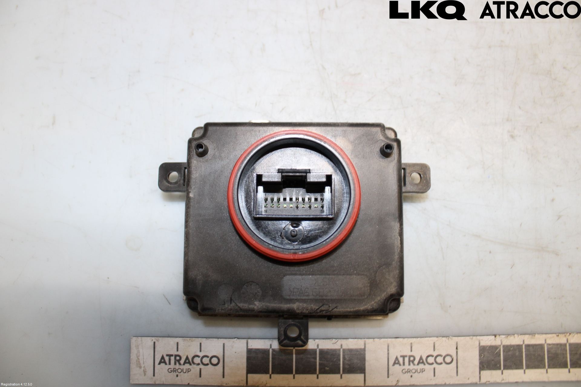 Audi A4 ALLROAD 09-16 Styrenhet Strålkastare