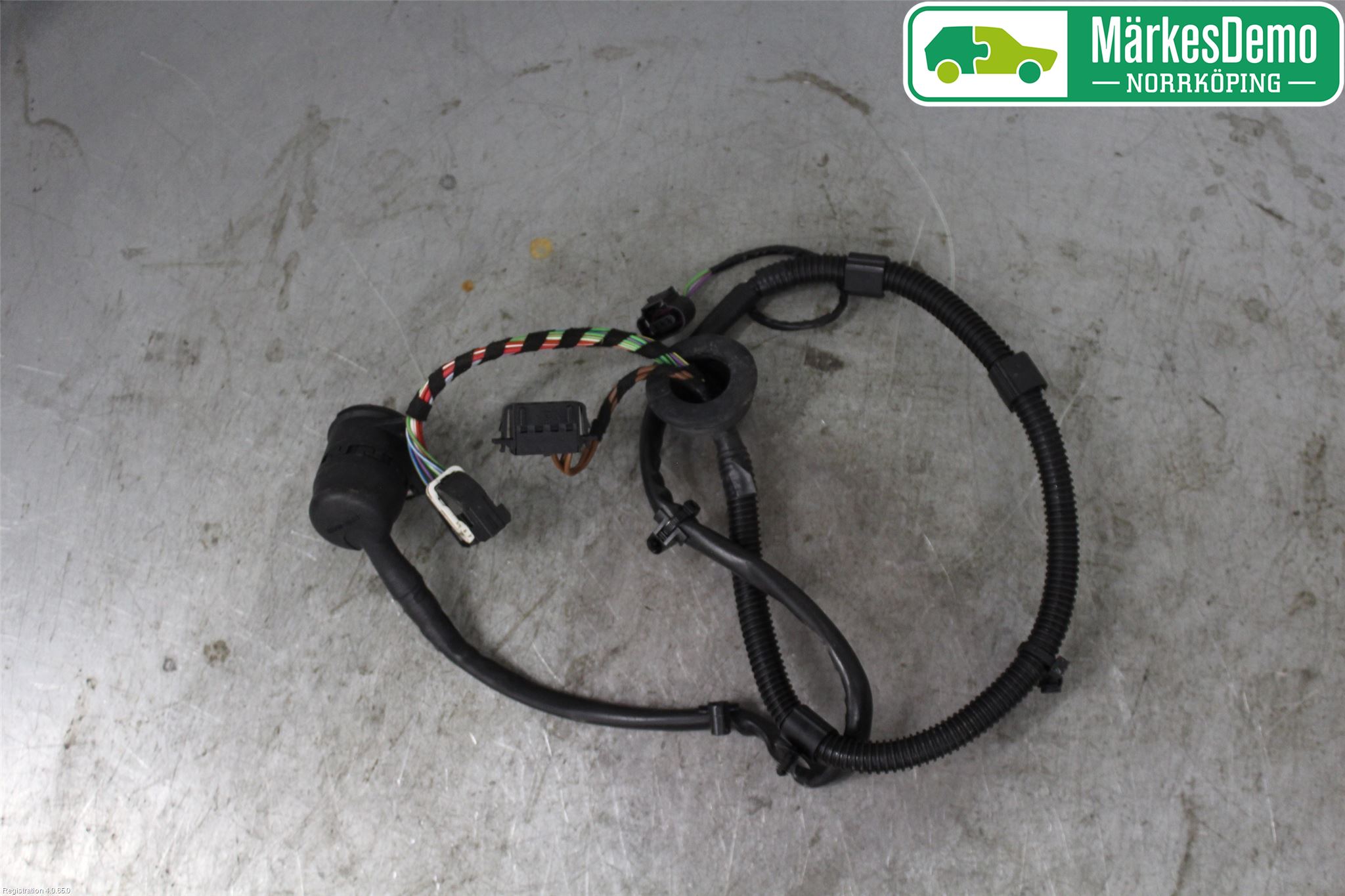 Volkswagen VW GOLF / E-GOLF VII 13-20 Dragkrok Elsats