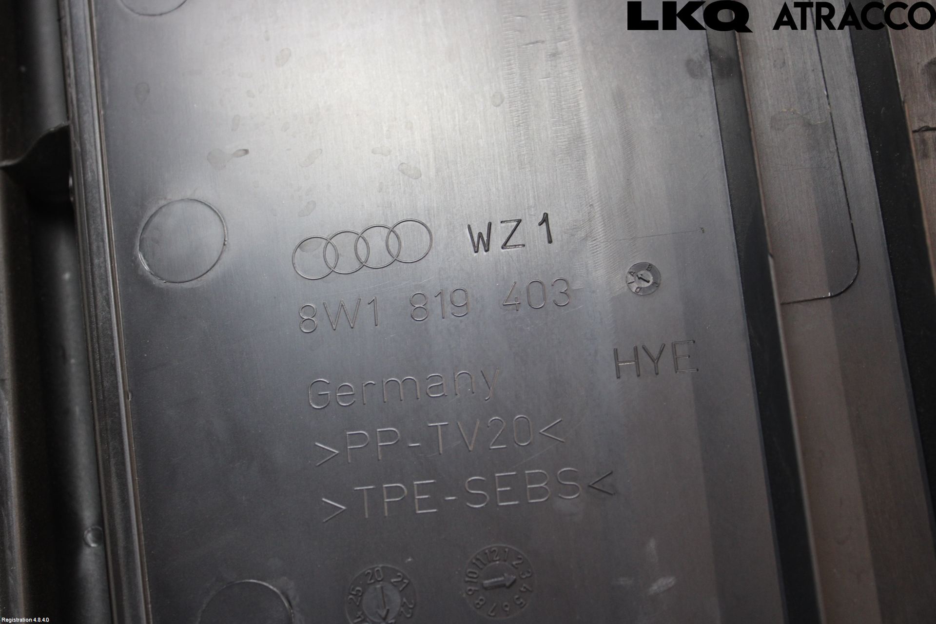 Audi A4/S4 B9 20- Torpedplåt-Torpedplast