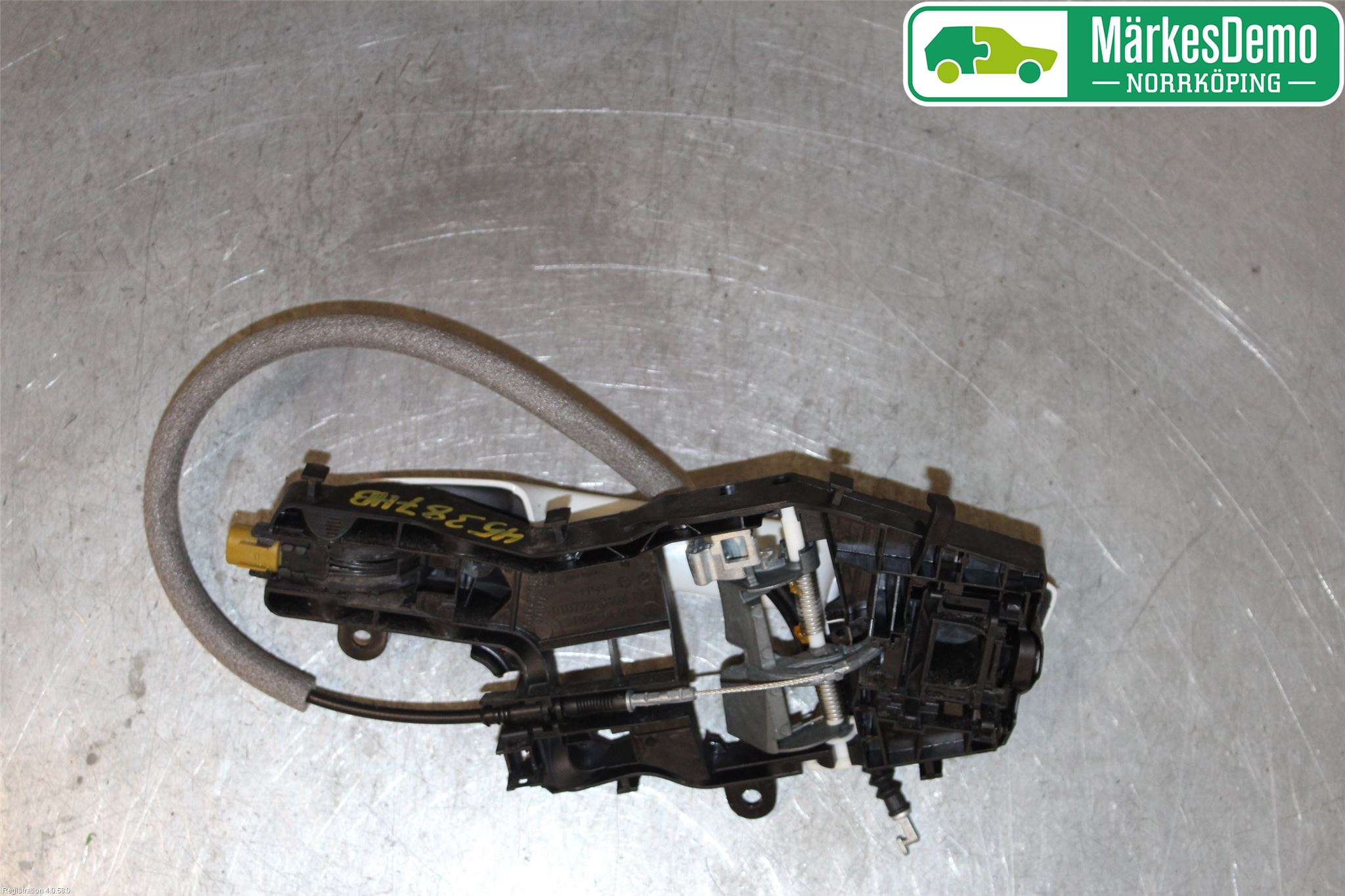 Volkswagen VW PASSAT 15-19 Dörrhandtag Yttre Hö