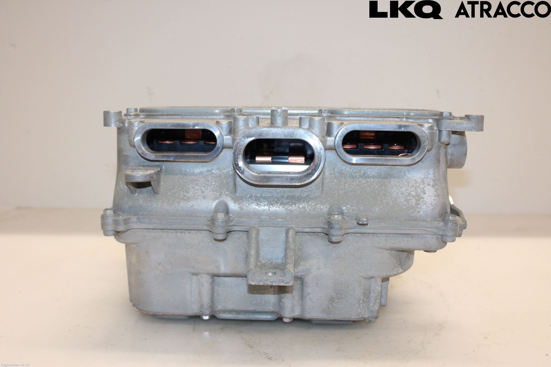 Mitsubishi OUTLANDER 13-21 Hybridconverter