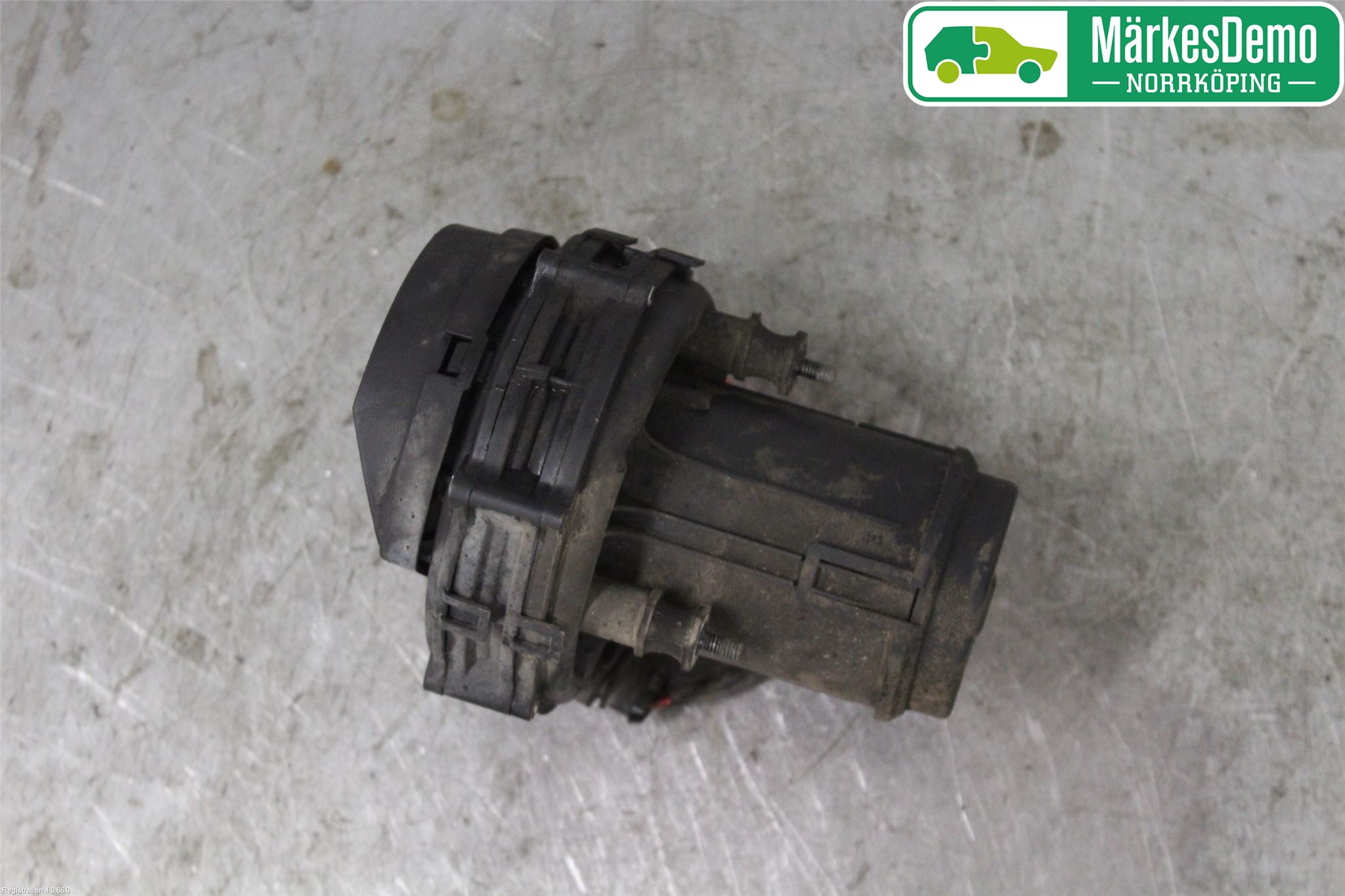 Audi A6/S6     97-05 Luftpump-Avgasrening