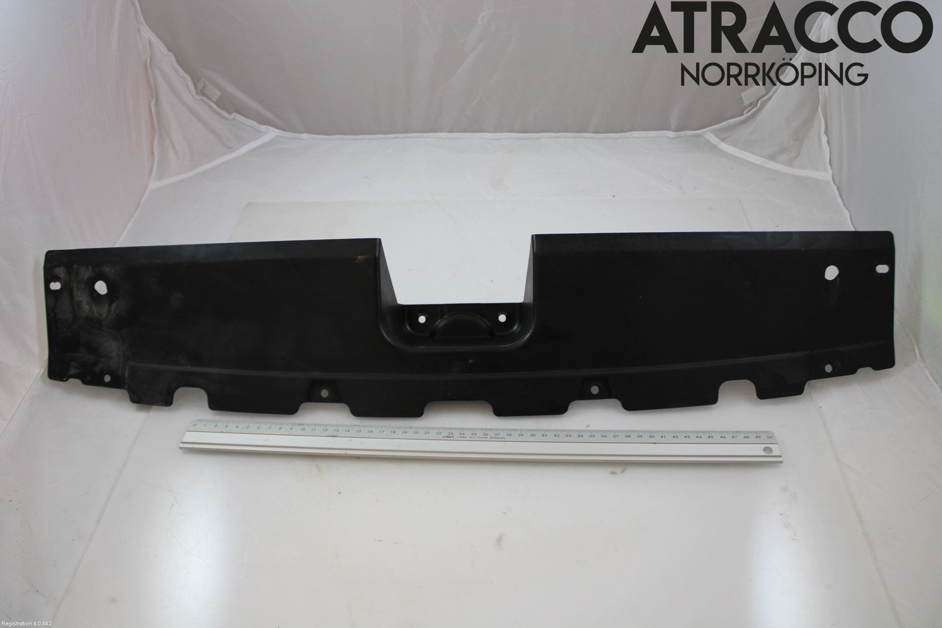 Audi A3/S3 8Y 21- Hasplåt Plåt-Plast