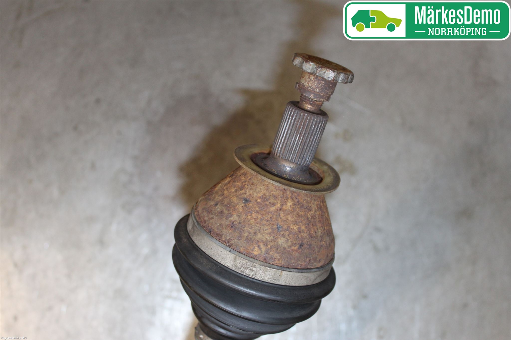 Skoda FABIA 15-21 Drivaxel Fram Vänster