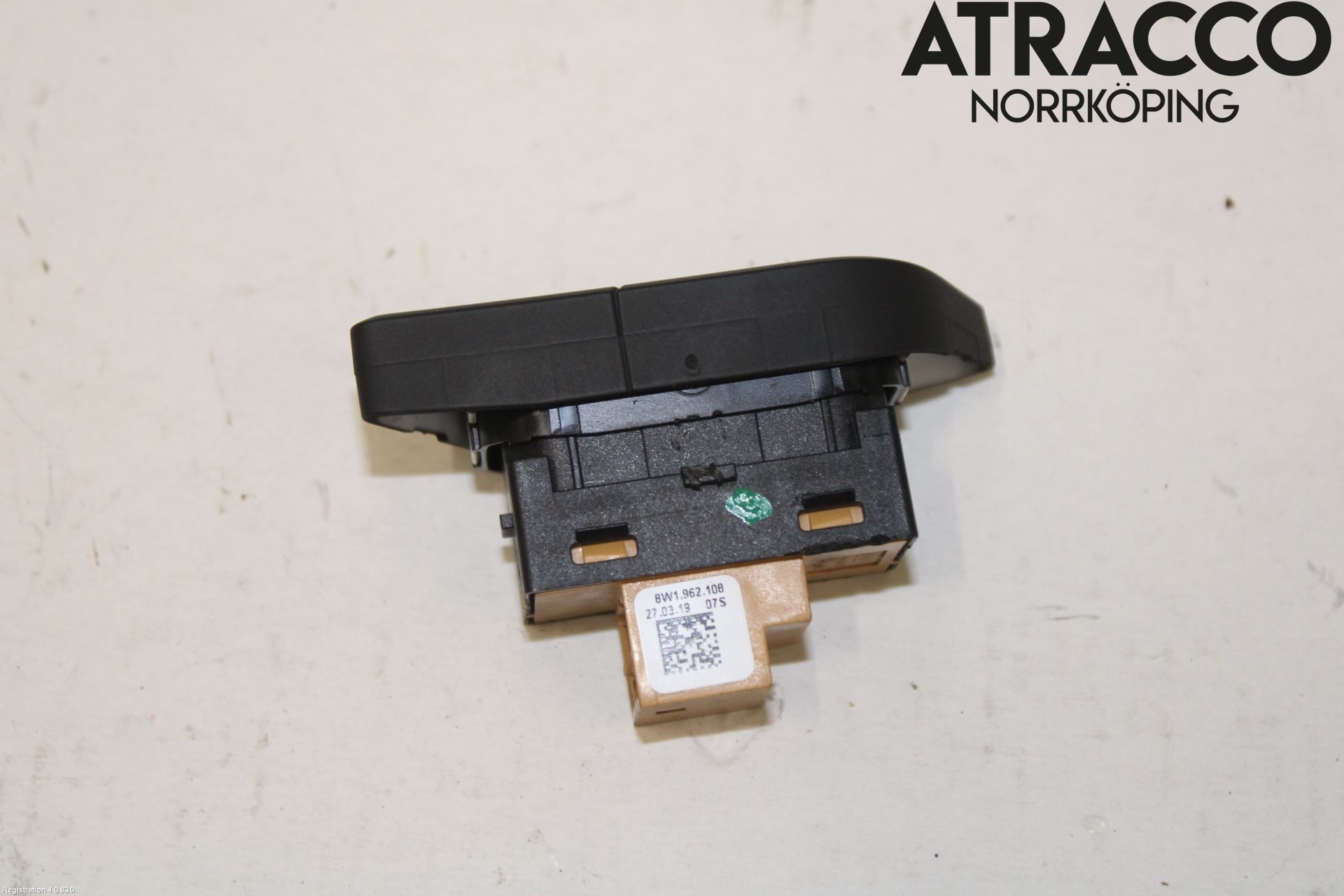 Audi A4/S4 B9 16-19 Strömställare Centrallås