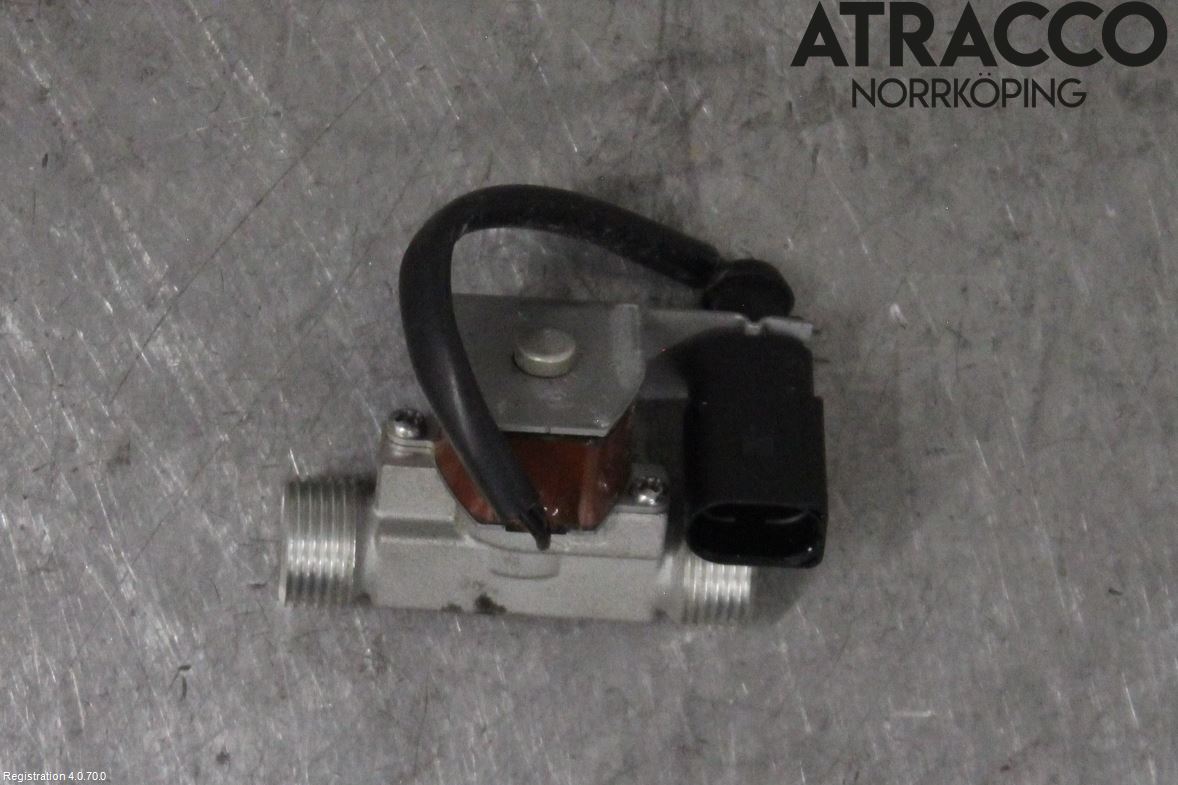 Volkswagen VW PASSAT 15-19 Ac Övrigt
