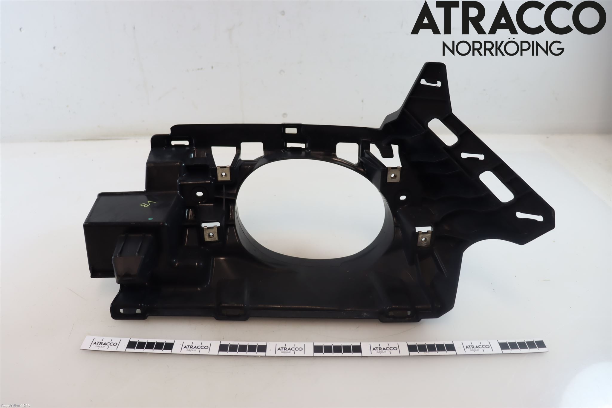 Audi A3/S3 8Y 21- Stötfångardel Bak Vä